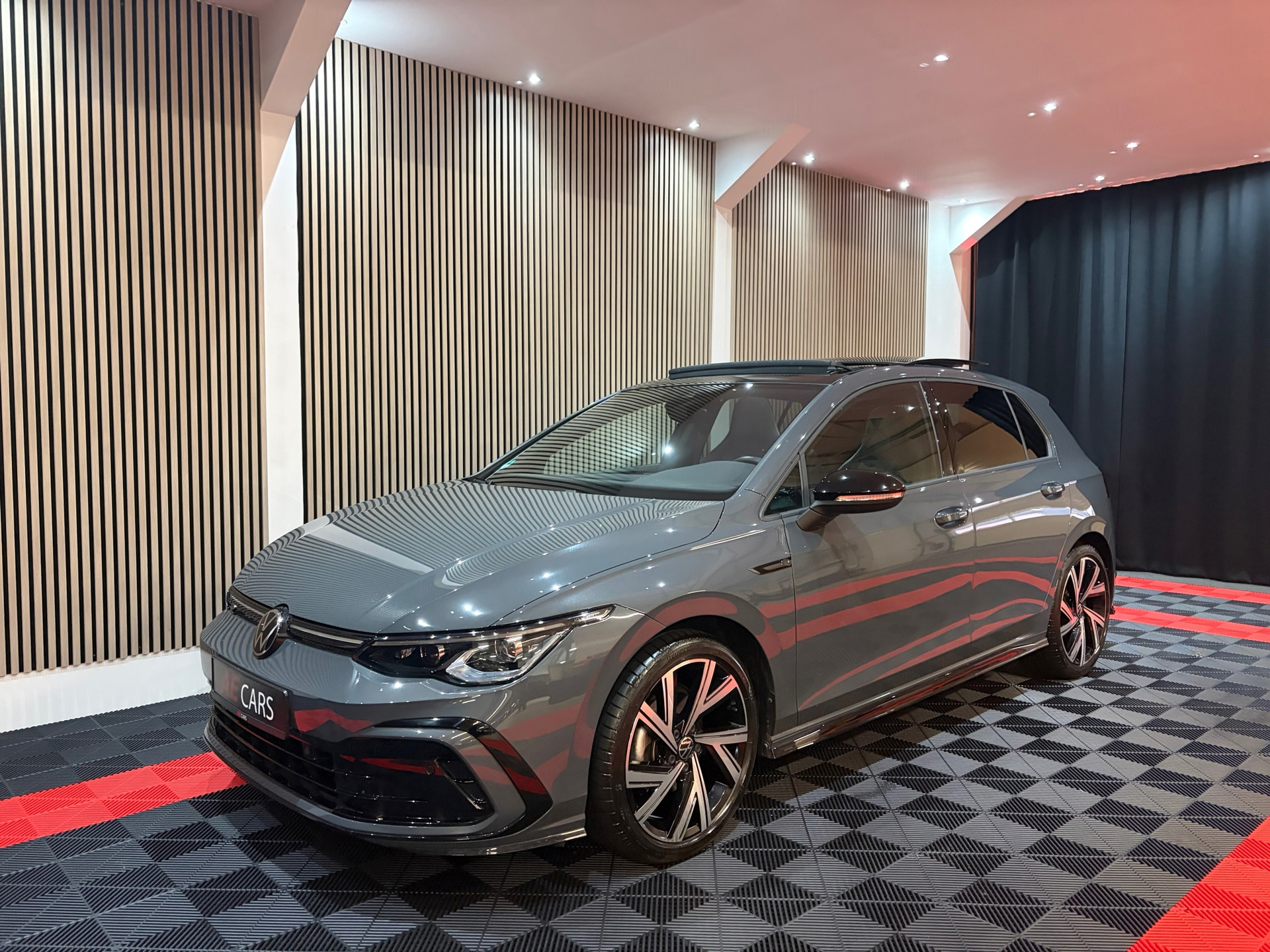 Volkswagen Golf 1.5 eTSI R-Line Business (2023), foto 12