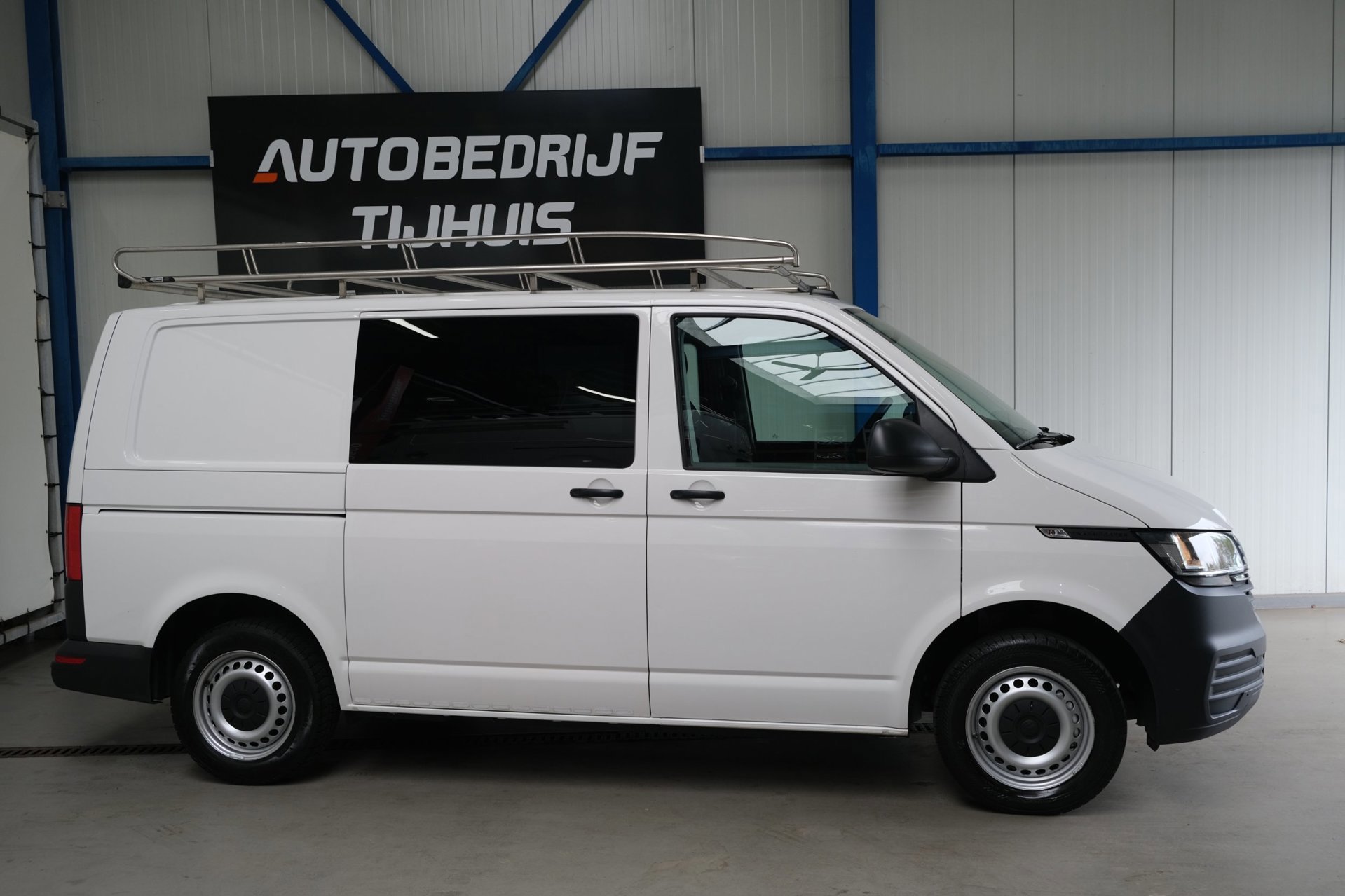 Volkswagen Transporter 2.0 TDI L1H1 26 DC (2020), foto 2