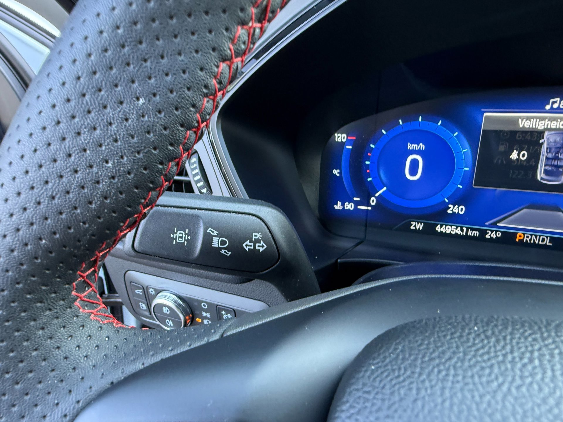 Ford Kuga 2.5 225pk PHEV ST-Line X AGR (2023), foto 13
