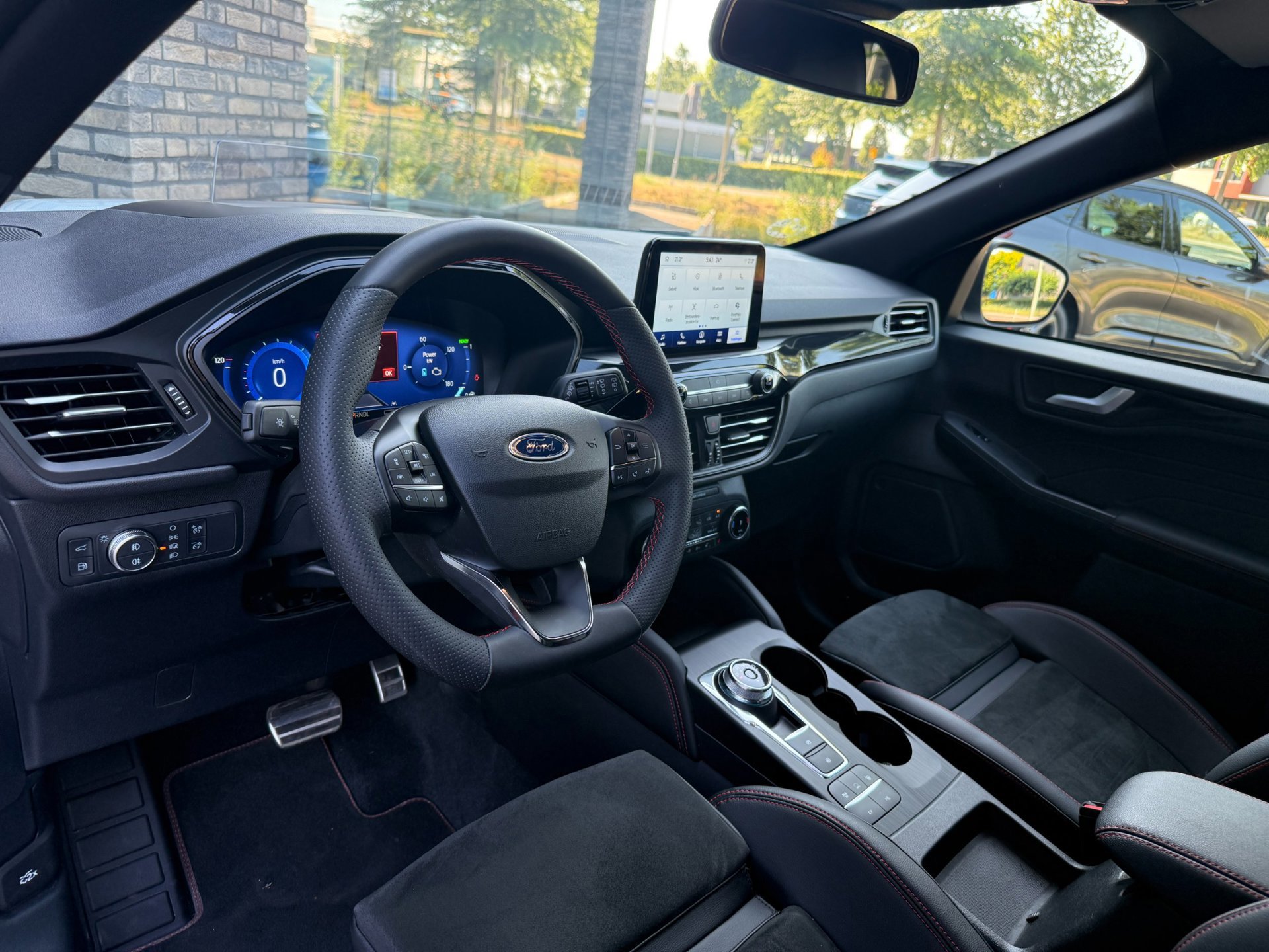 Ford Kuga 2.5 225pk PHEV ST-Line X AGR (2023), foto 8