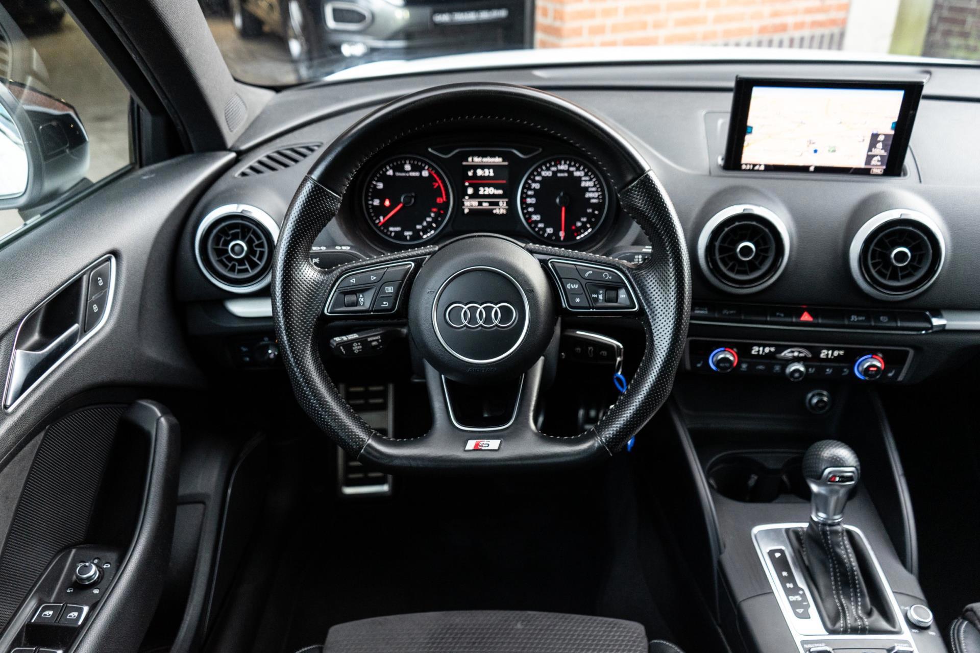 Audi A3 Sportback 2.0 TFSI Quattro Sport S Line Edition (2018), foto 13