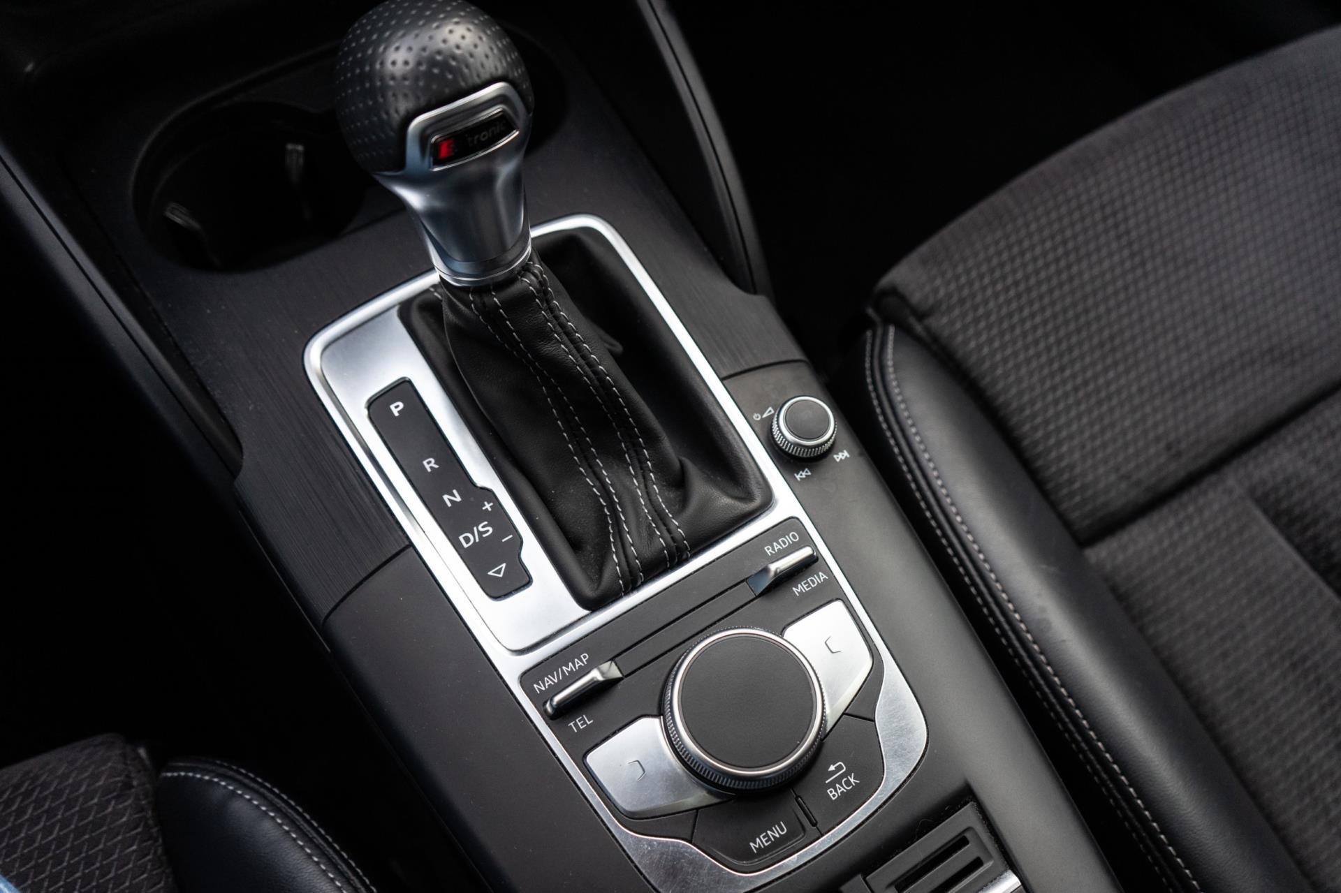 Audi A3 Sportback 2.0 TFSI Quattro Sport S Line Edition (2018), foto 25