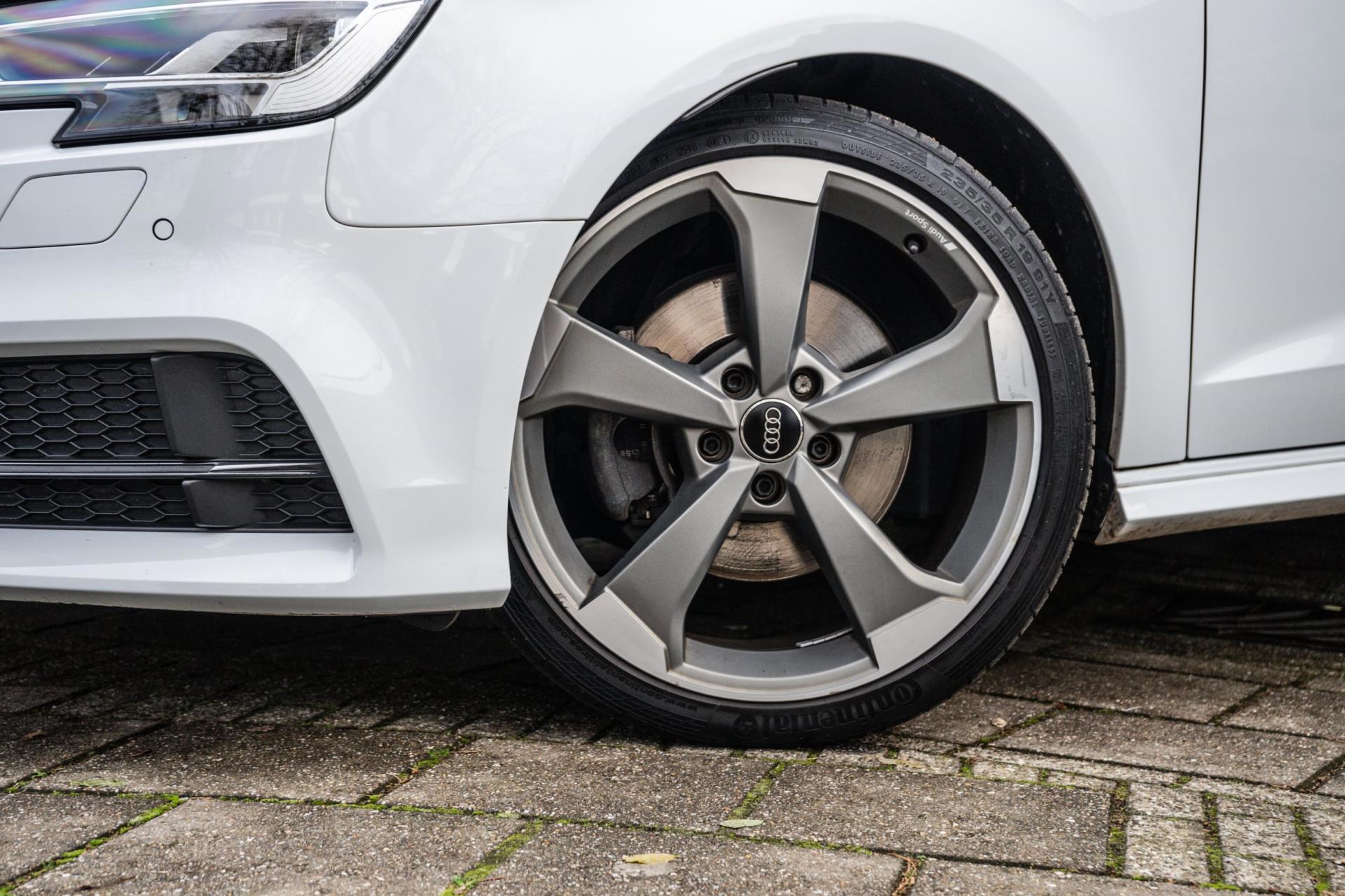 Audi A3 Sportback 2.0 TFSI Quattro Sport S Line Edition (2018), foto 6