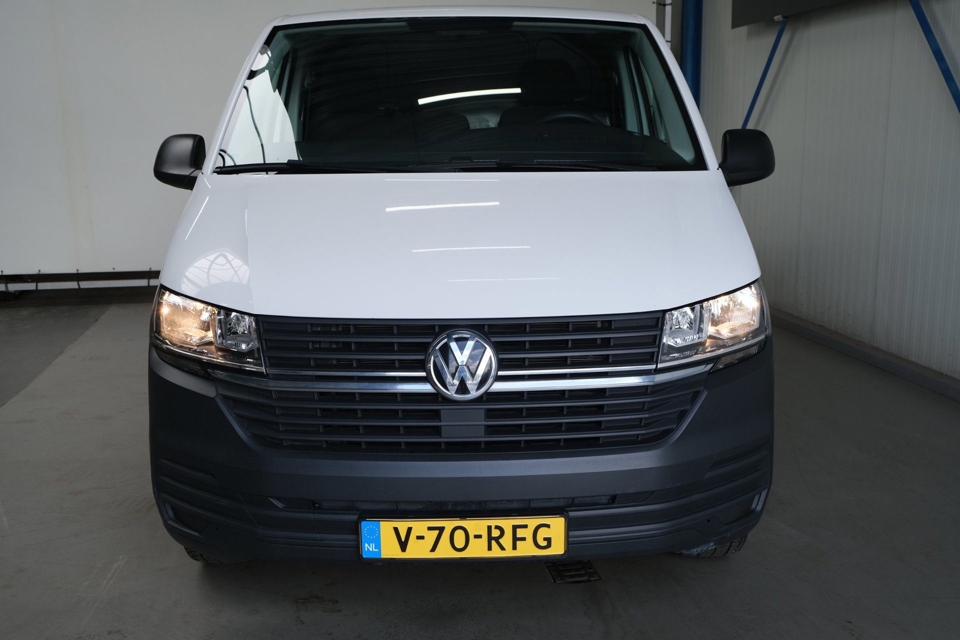 Volkswagen Transporter 2.0 TDI L2H1 30 3p (2021), foto 3