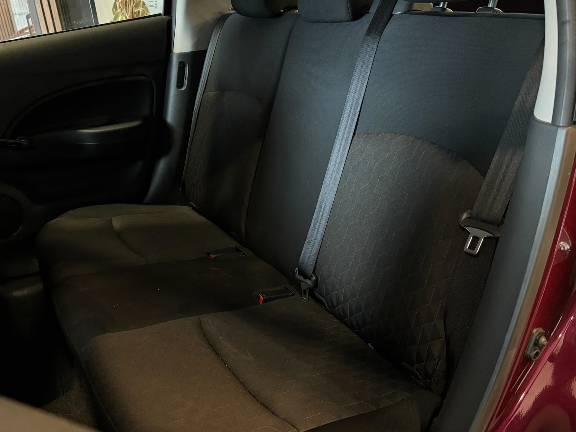 Mitsubishi Space Star 1.2 Cool (2021), foto 17