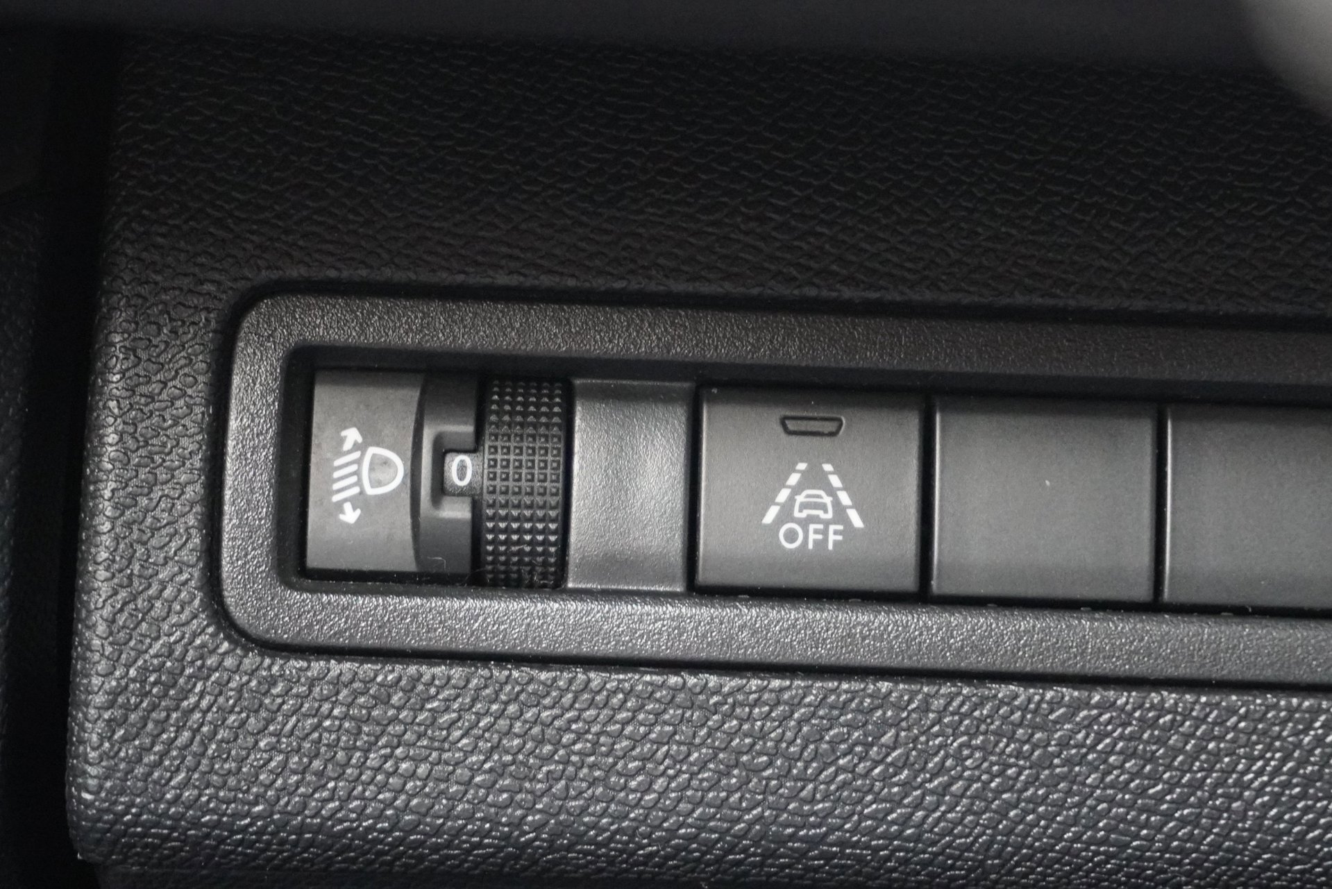 Peugeot 3008 1.2 Aut (2023), foto 15