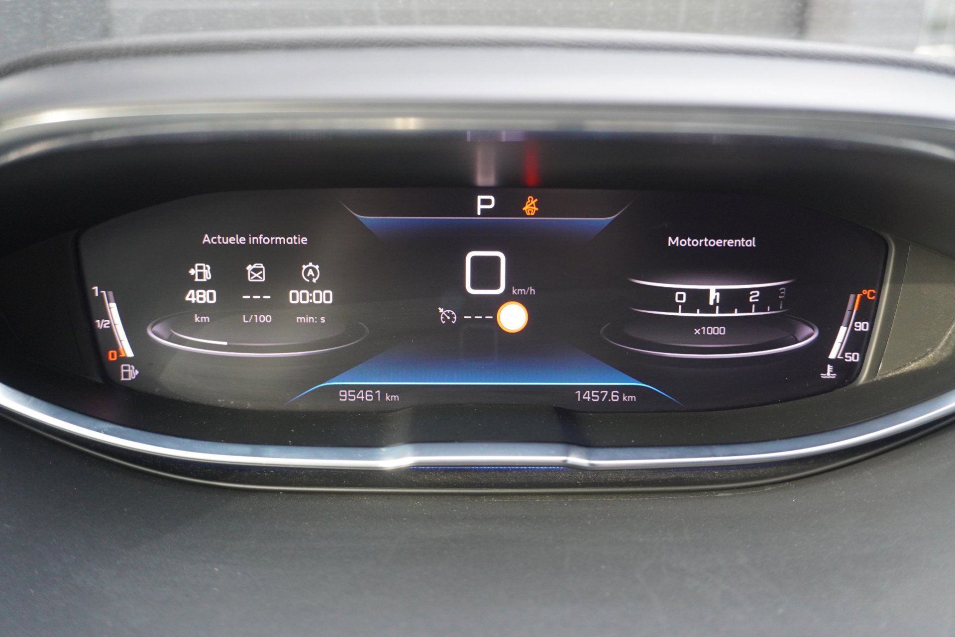 Peugeot 3008 1.2 Aut (2023), foto 10