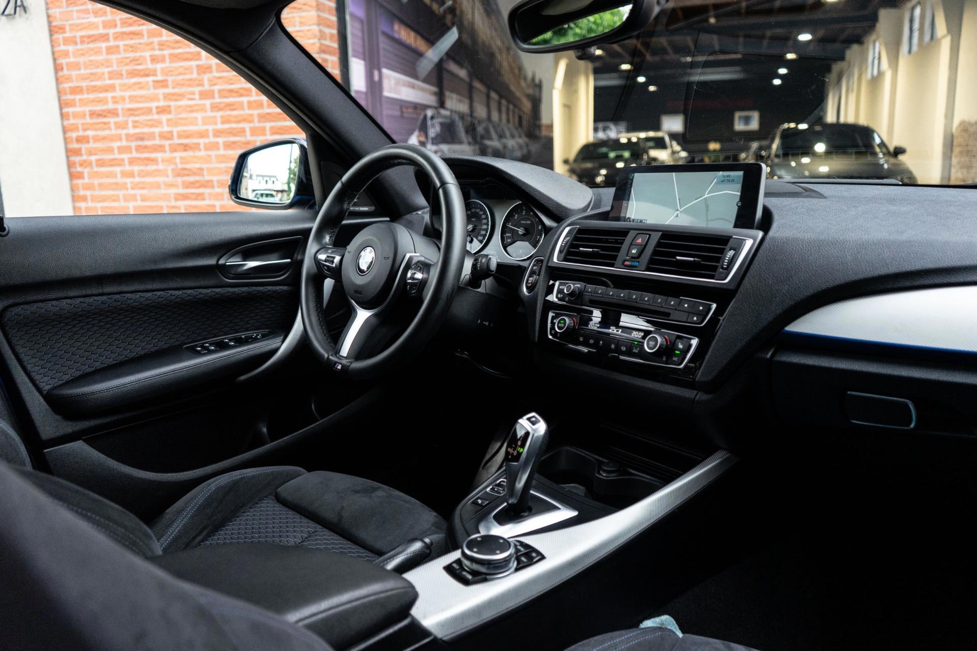 BMW 1-Serie 118i High Exe. M Sport (2016), foto 13