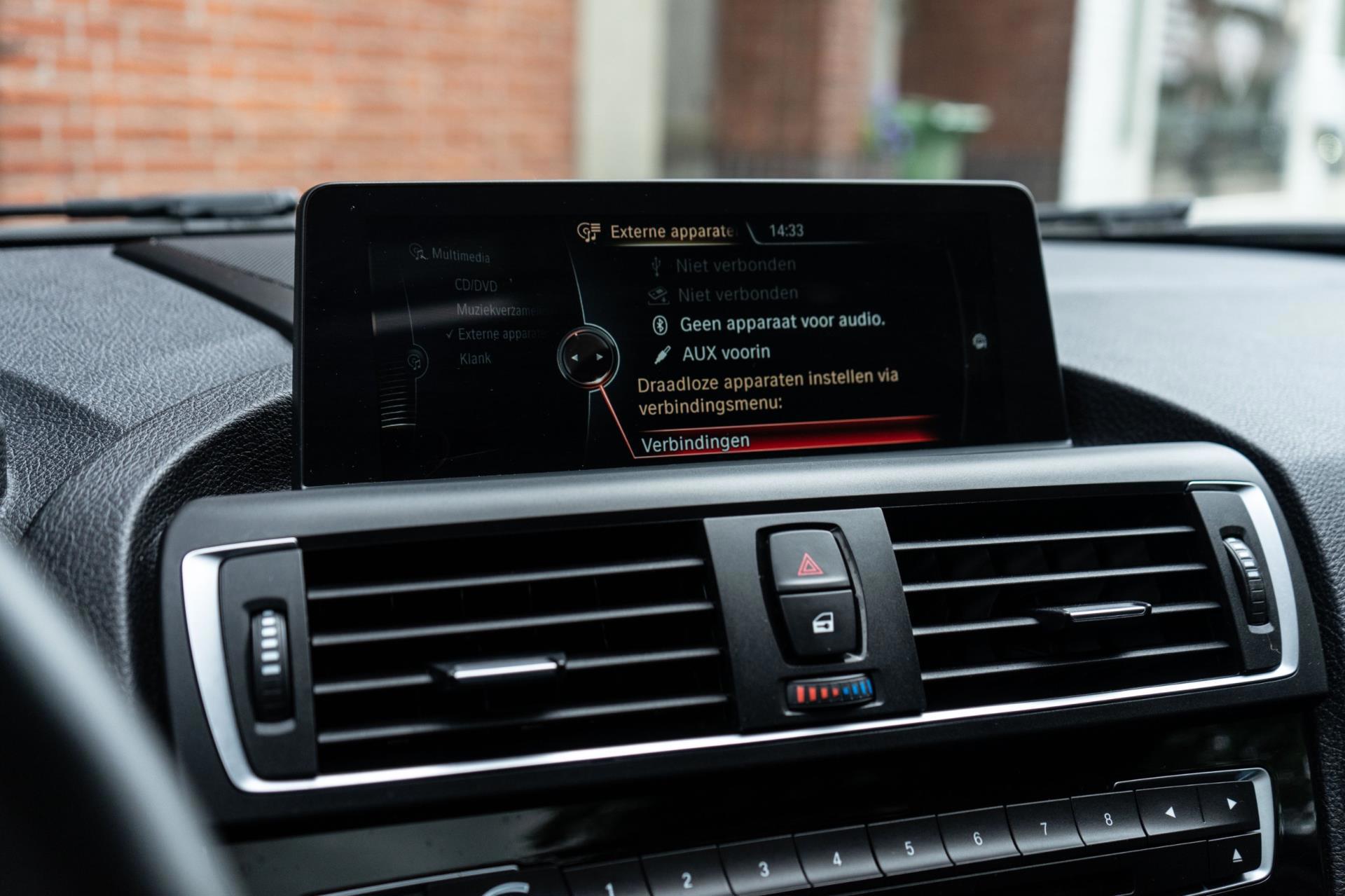 BMW 1-Serie 118i High Exe. M Sport (2016), foto 27