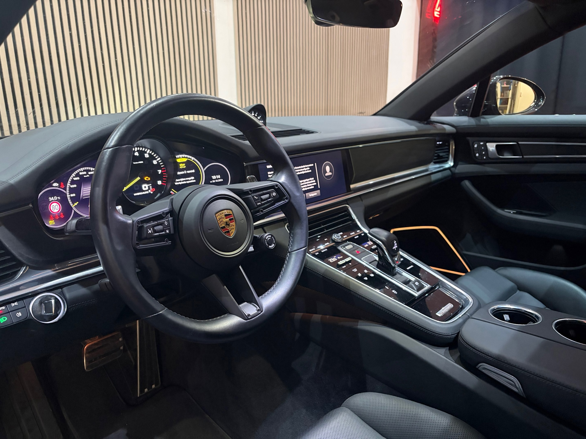 Porsche Panamera Sport Turismo 2.9 4 E-Hybrid Platinum Edition Chrono (2023), foto 21