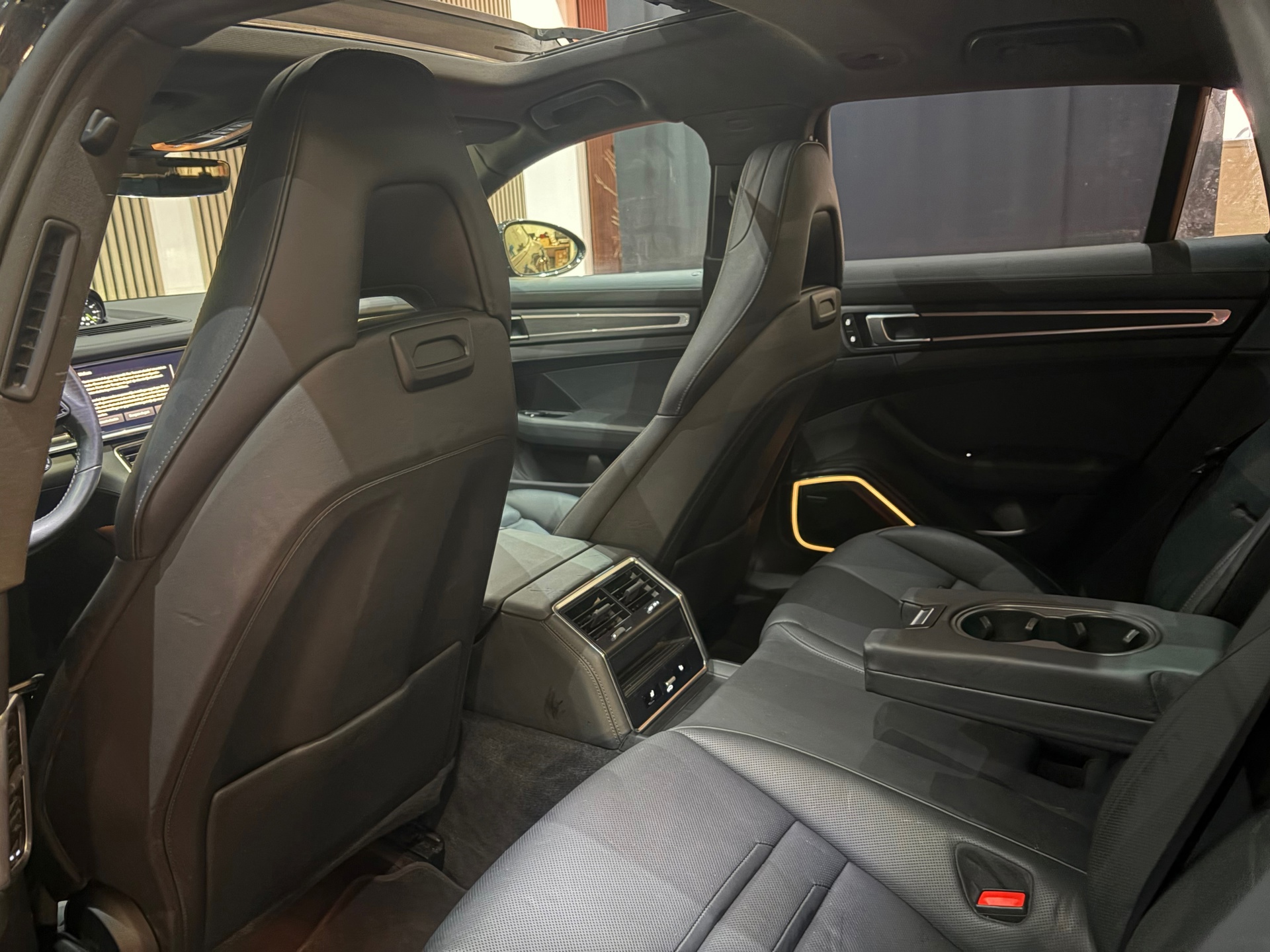 Porsche Panamera Sport Turismo 2.9 4 E-Hybrid Platinum Edition Chrono (2023), foto 24