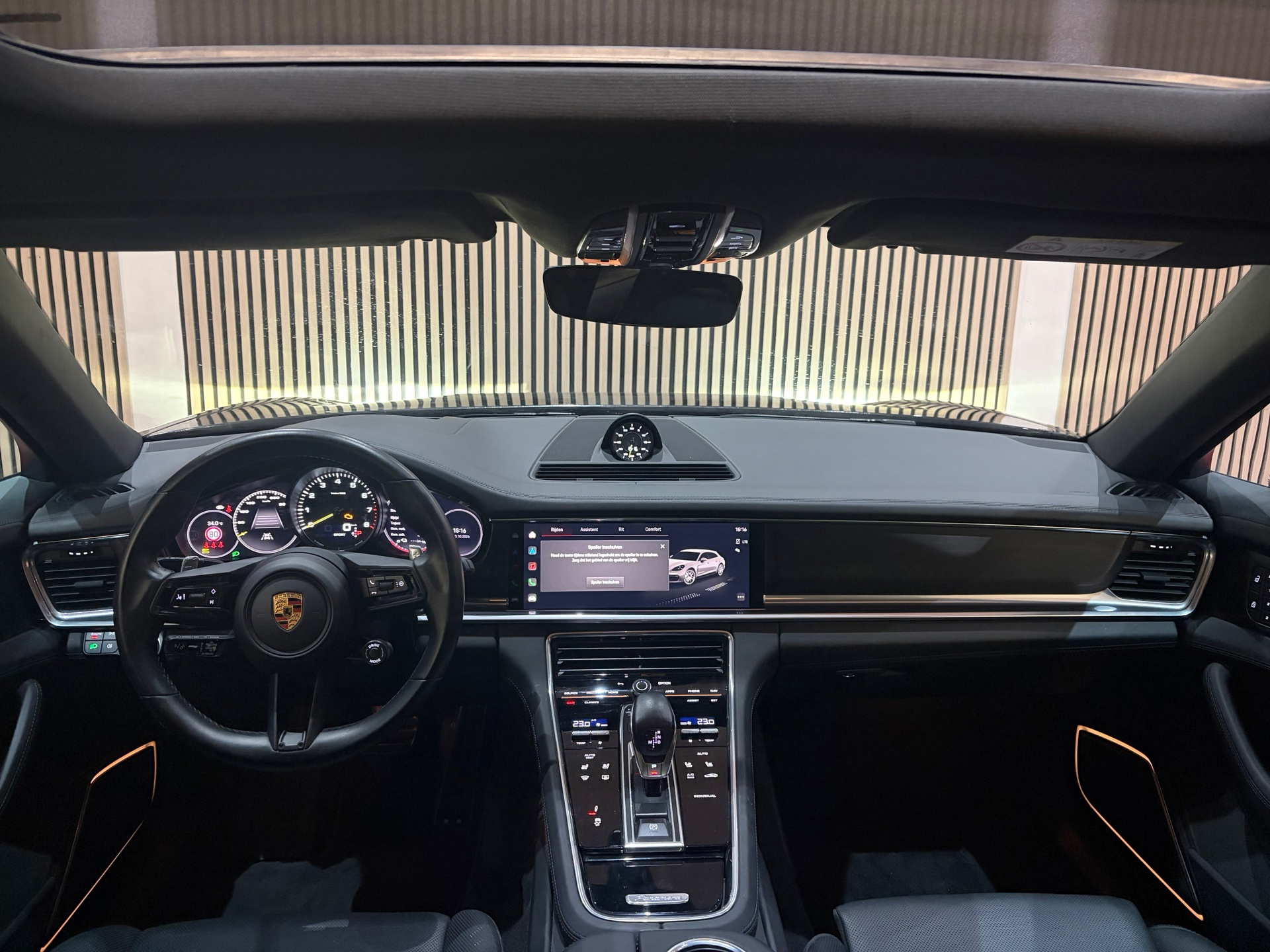 Porsche Panamera Sport Turismo 2.9 4 E-Hybrid Platinum Edition Chrono (2023), foto 25