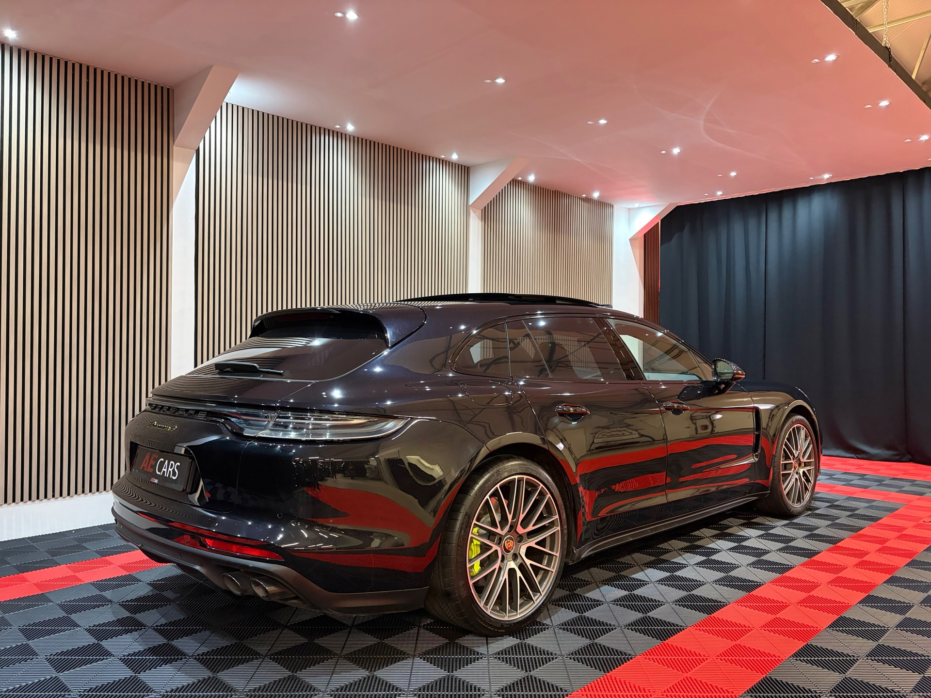 Porsche Panamera Sport Turismo 2.9 4 E-Hybrid Platinum Edition Chrono (2023), foto 7