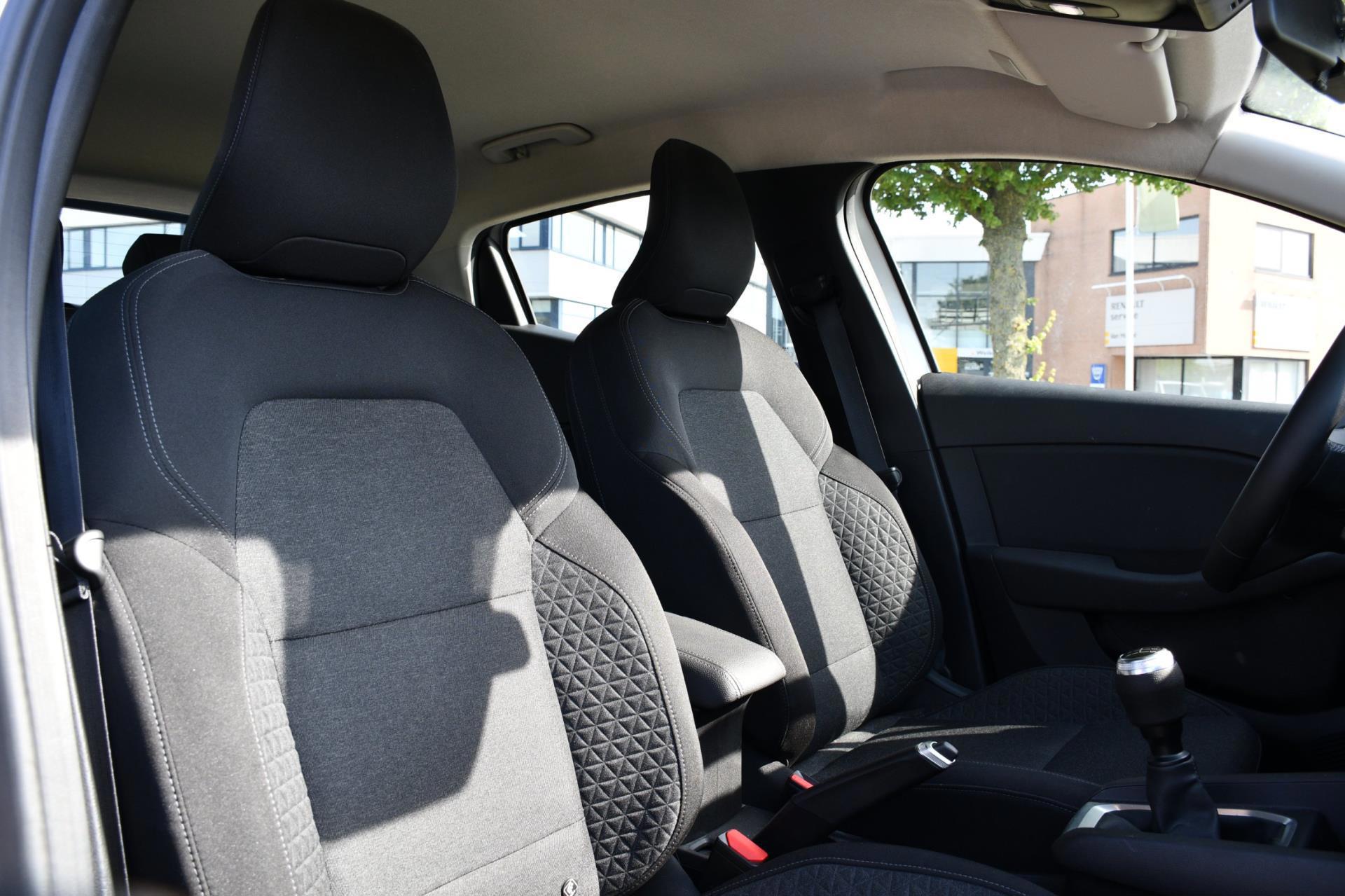 Renault Clio 1.0 TCe Zen (2020), foto 11