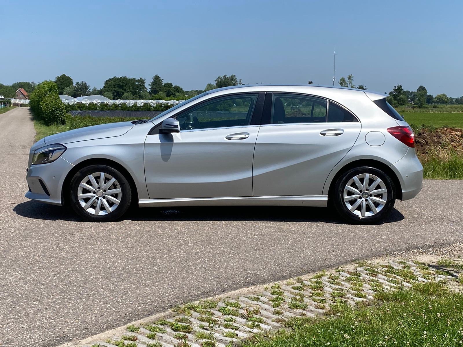 Mercedes-Benz A-klasse 160 Ambition 5DRS (2016), foto 2