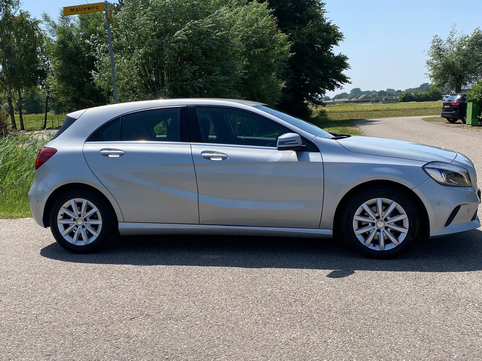 Mercedes-Benz A-klasse 160 Ambition 5DRS (2016), foto 26
