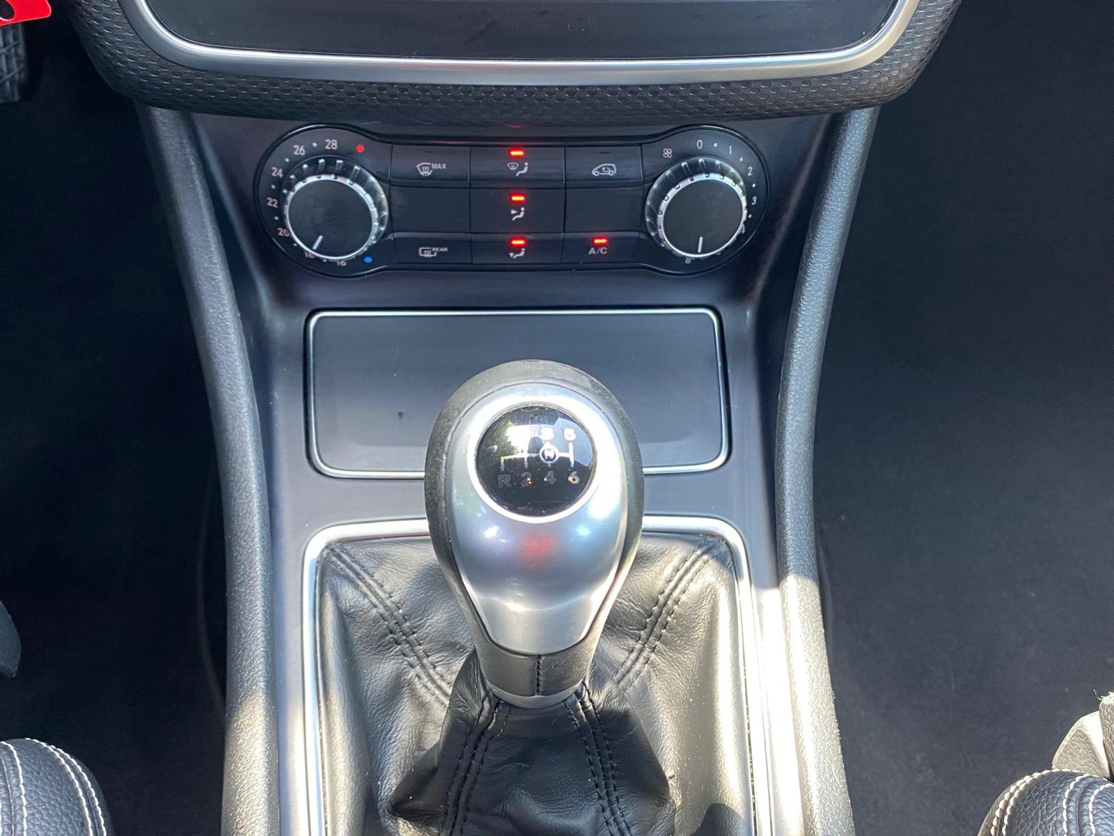 Mercedes-Benz A-klasse 160 Ambition 5DRS (2016), foto 7
