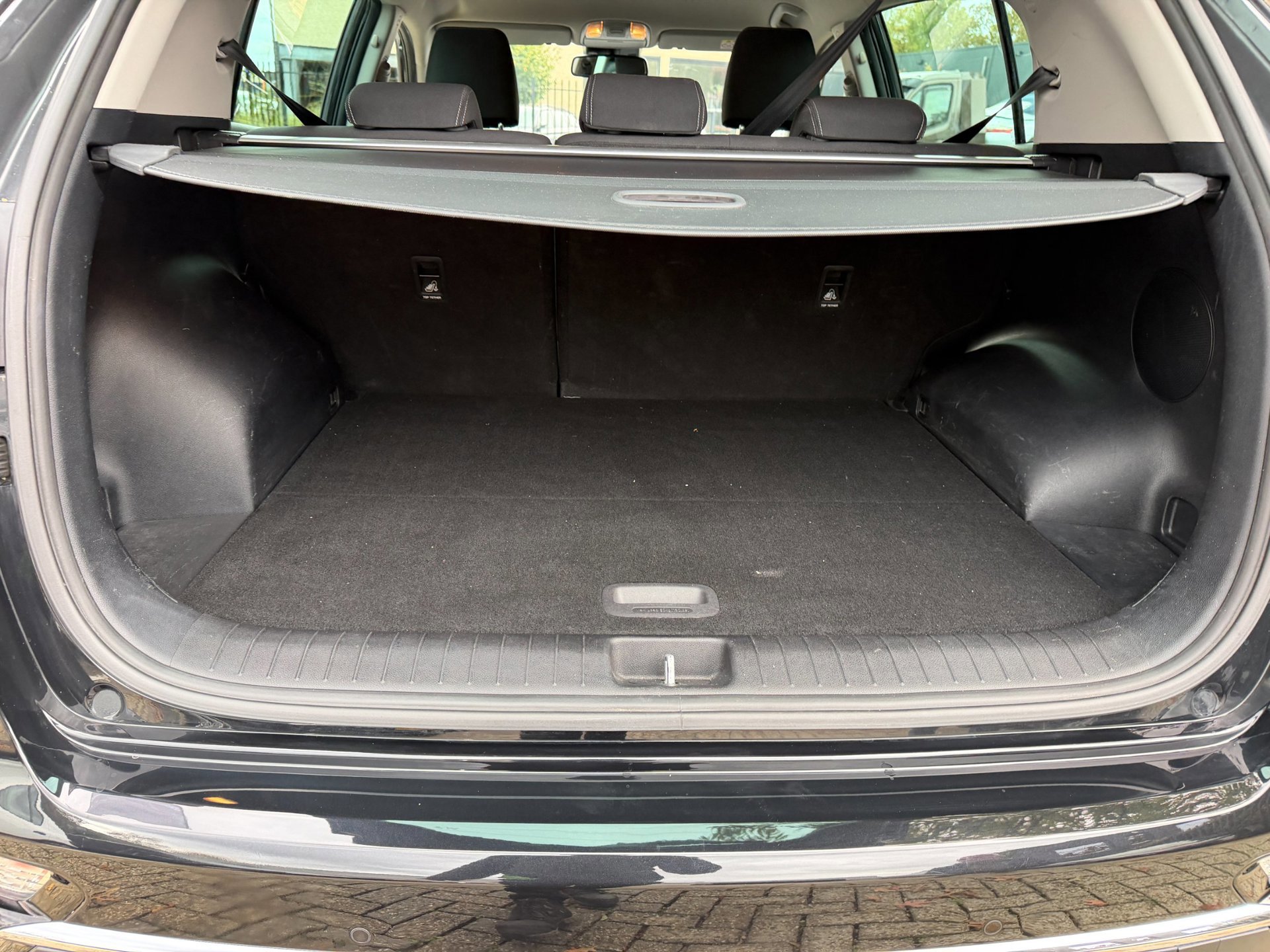 Kia Sportage 1.6 T-GDI DynamicLine (2021), foto 41