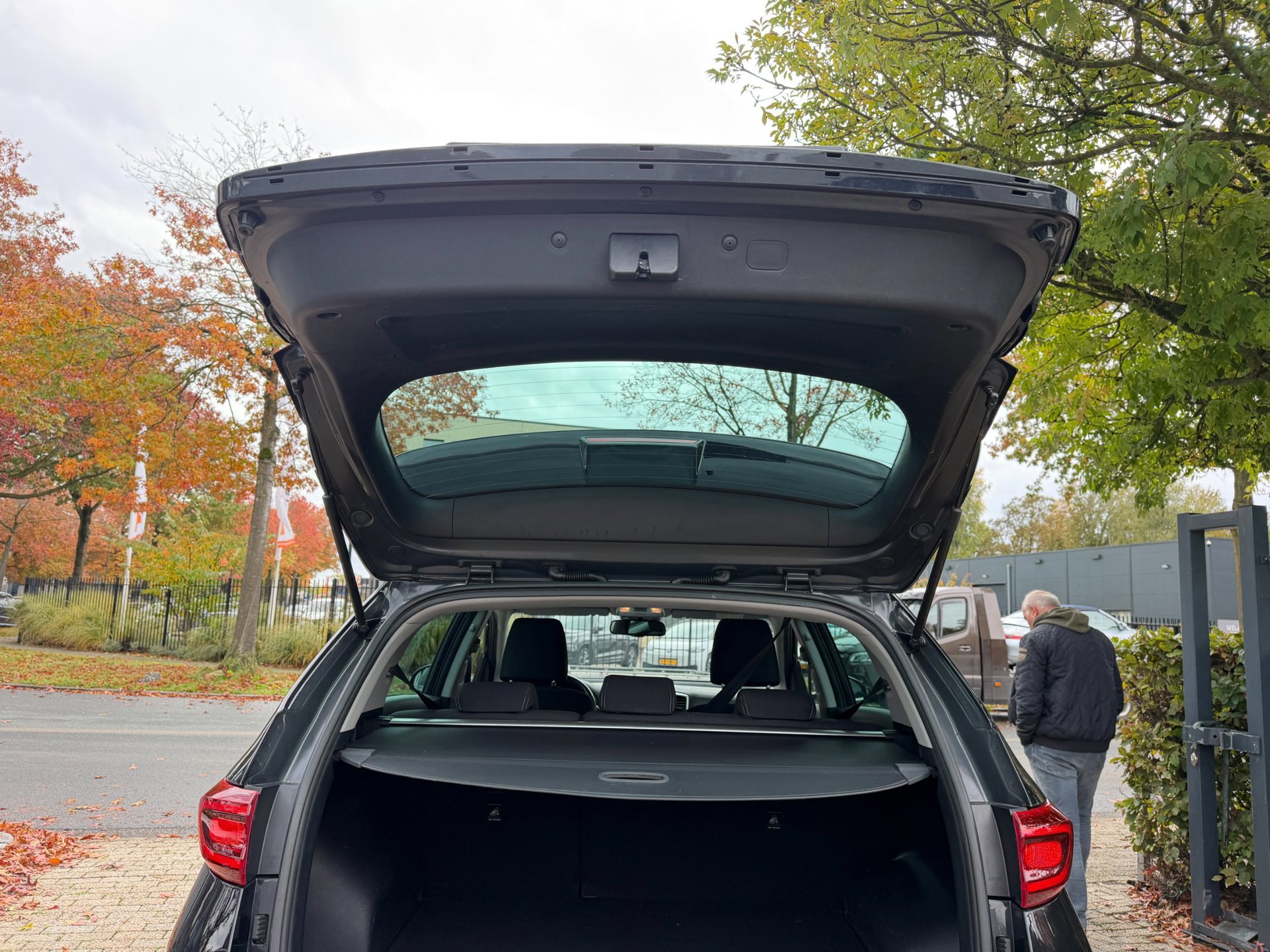 Kia Sportage 1.6 T-GDI DynamicLine (2021), foto 43