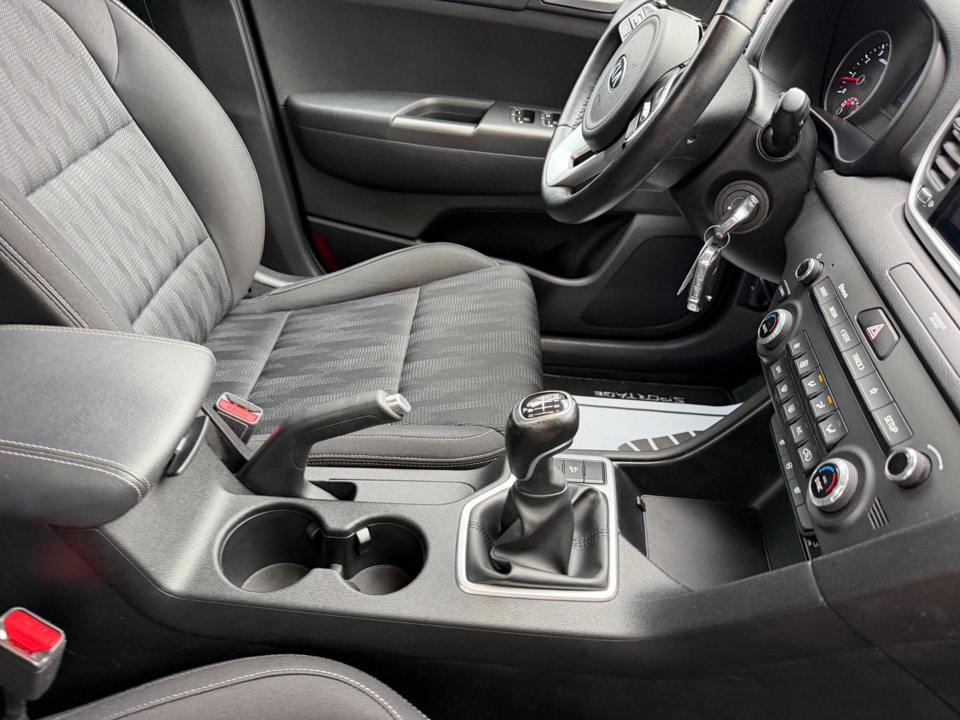 Kia Sportage 1.6 T-GDI DynamicLine (2021), foto 56