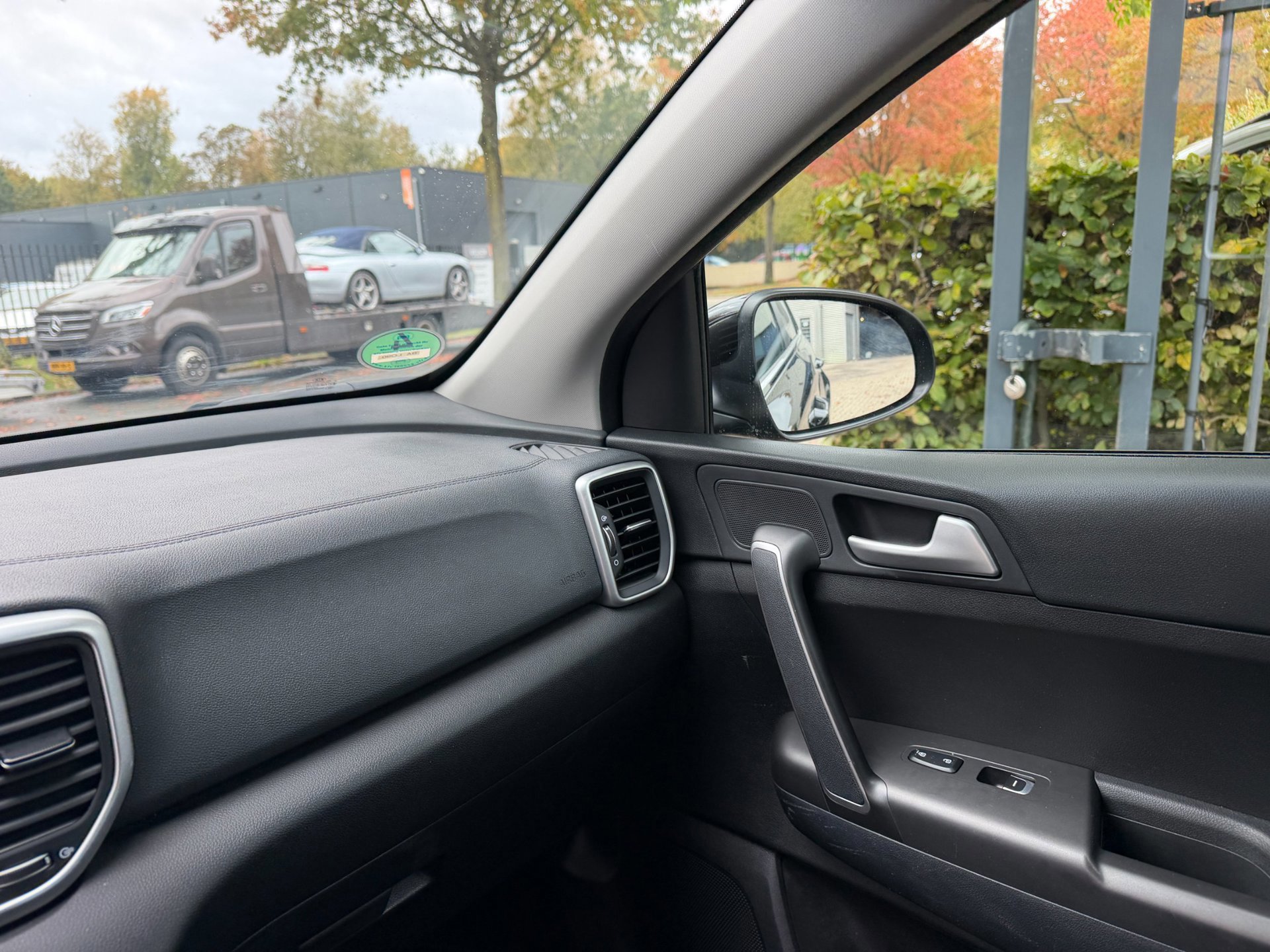 Kia Sportage 1.6 T-GDI DynamicLine (2021), foto 60