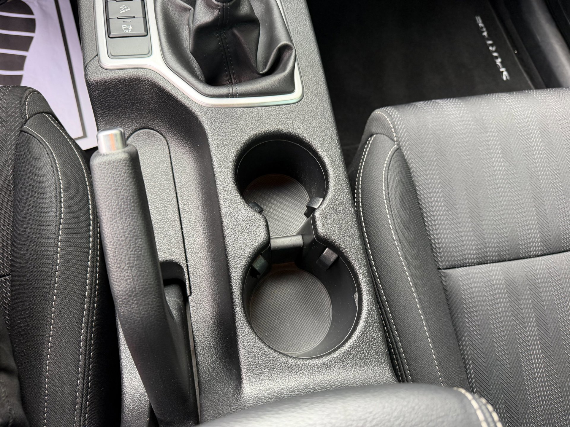 Kia Sportage 1.6 T-GDI DynamicLine (2021), foto 76