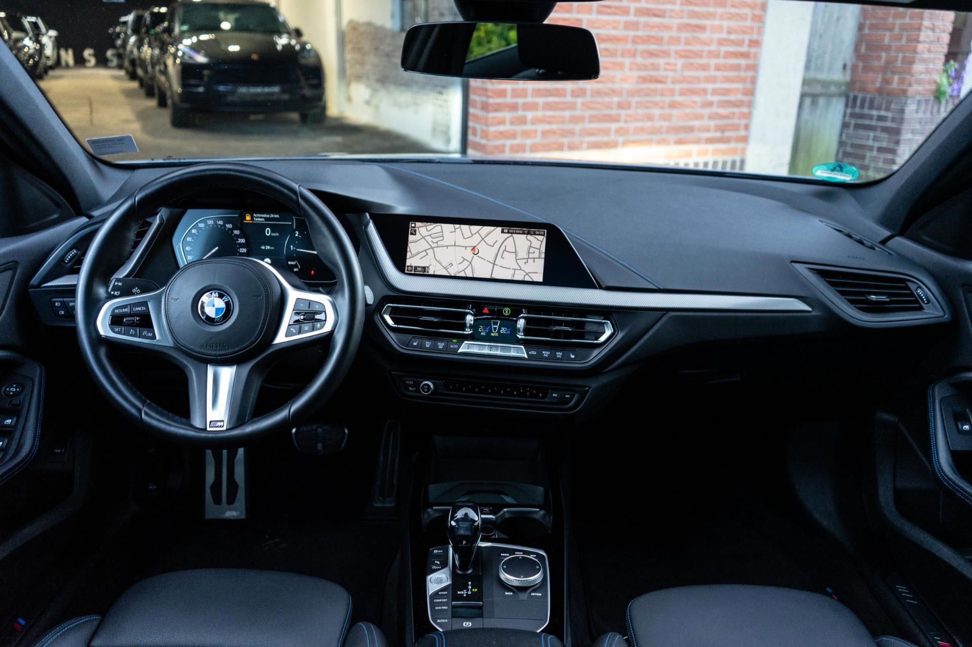 BMW 1-Serie 118i High Executive M-Sport (2020), foto 2
