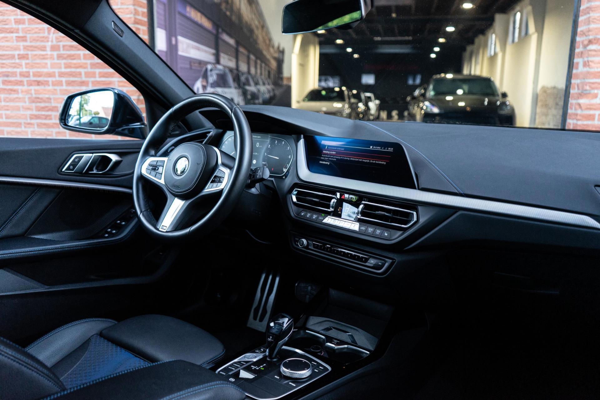 BMW 1-Serie 118i High Executive M-Sport (2020), foto 16