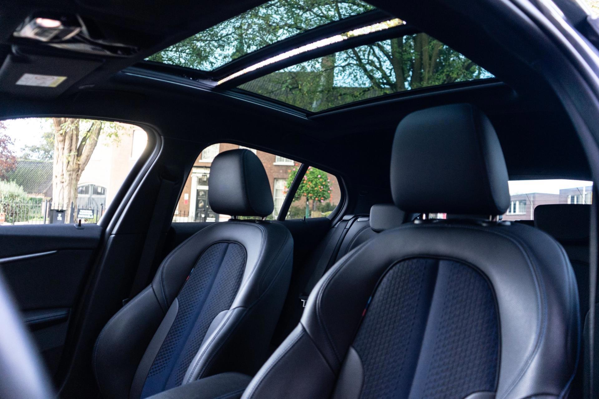 BMW 1-Serie 118i High Executive M-Sport (2020), foto 30