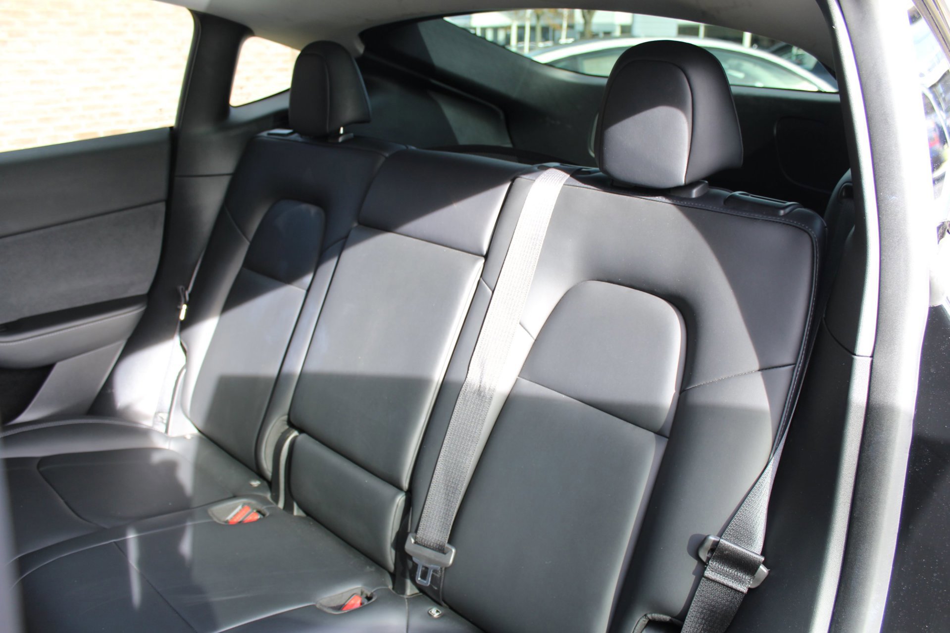 Tesla Model Y Long Range AWD 75 kWh SOH 90 (2021), foto 12