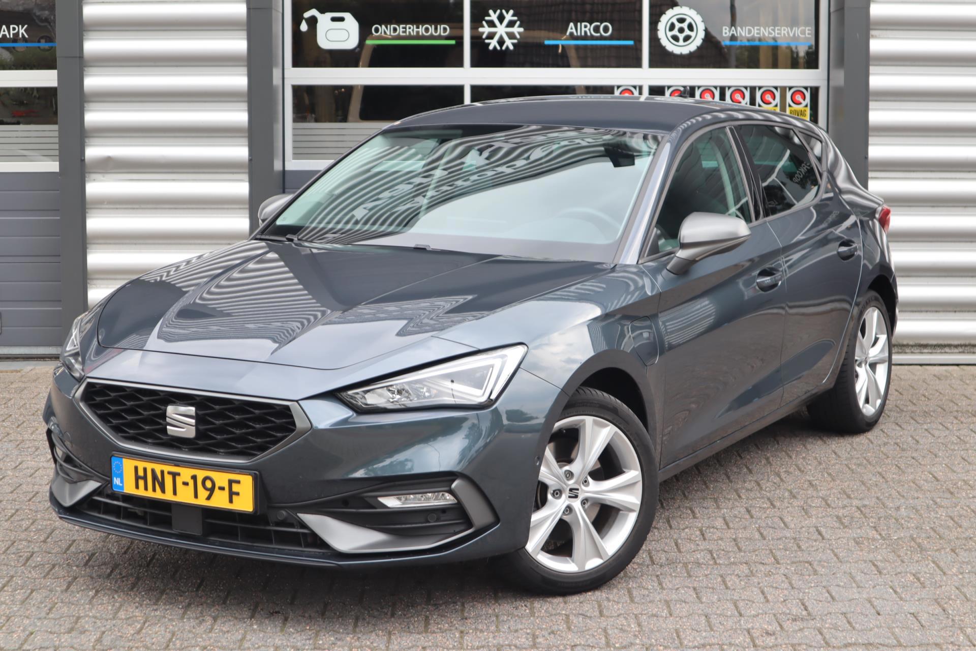 Seat Leon Sportstourer 1.4 TSI eHybrid PHEV FR Business Intense (2021), foto 1