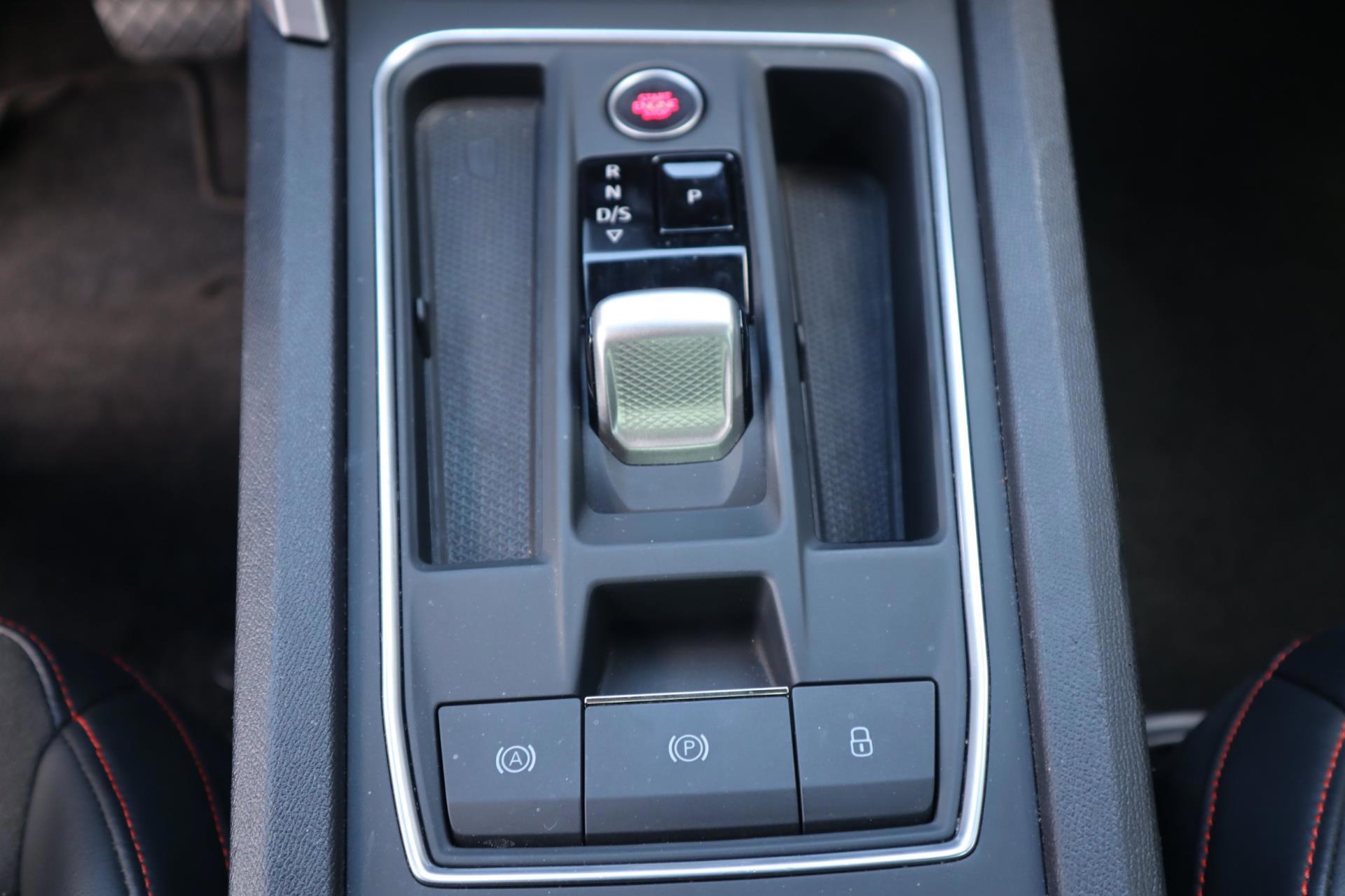 Seat Leon Sportstourer 1.4 TSI eHybrid PHEV FR Business Intense (2021), foto 17