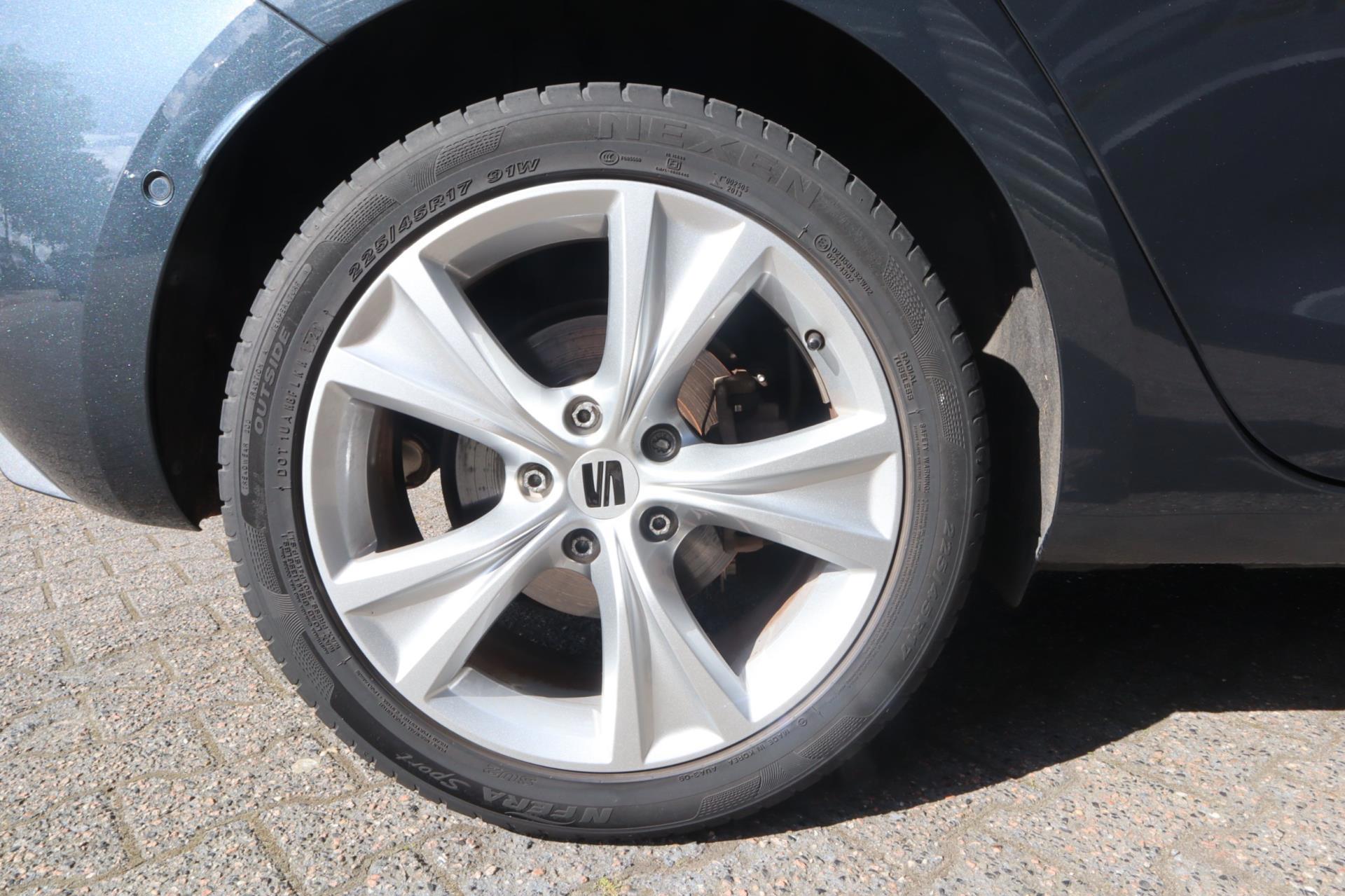 Seat Leon Sportstourer 1.4 TSI eHybrid PHEV FR Business Intense (2021), foto 23