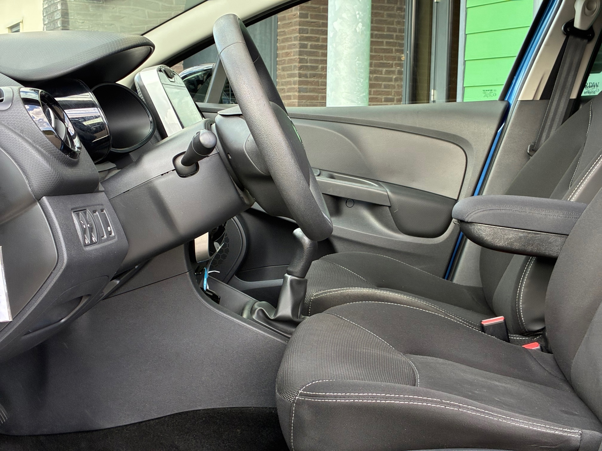 Renault Clio 0.9 TCe (2016), foto 12