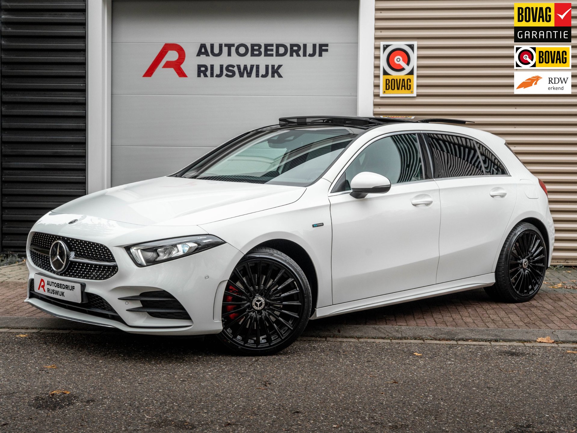 Mercedes-Benz A-klasse 250 e Business Solution AMG (2021), foto 1
