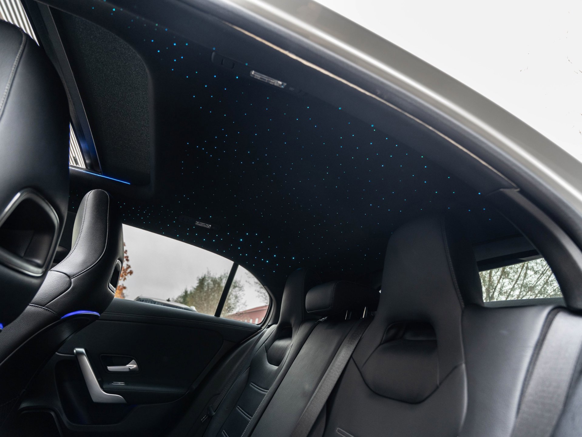 Mercedes-Benz A-klasse 250 e Business Solution AMG (2021), foto 18