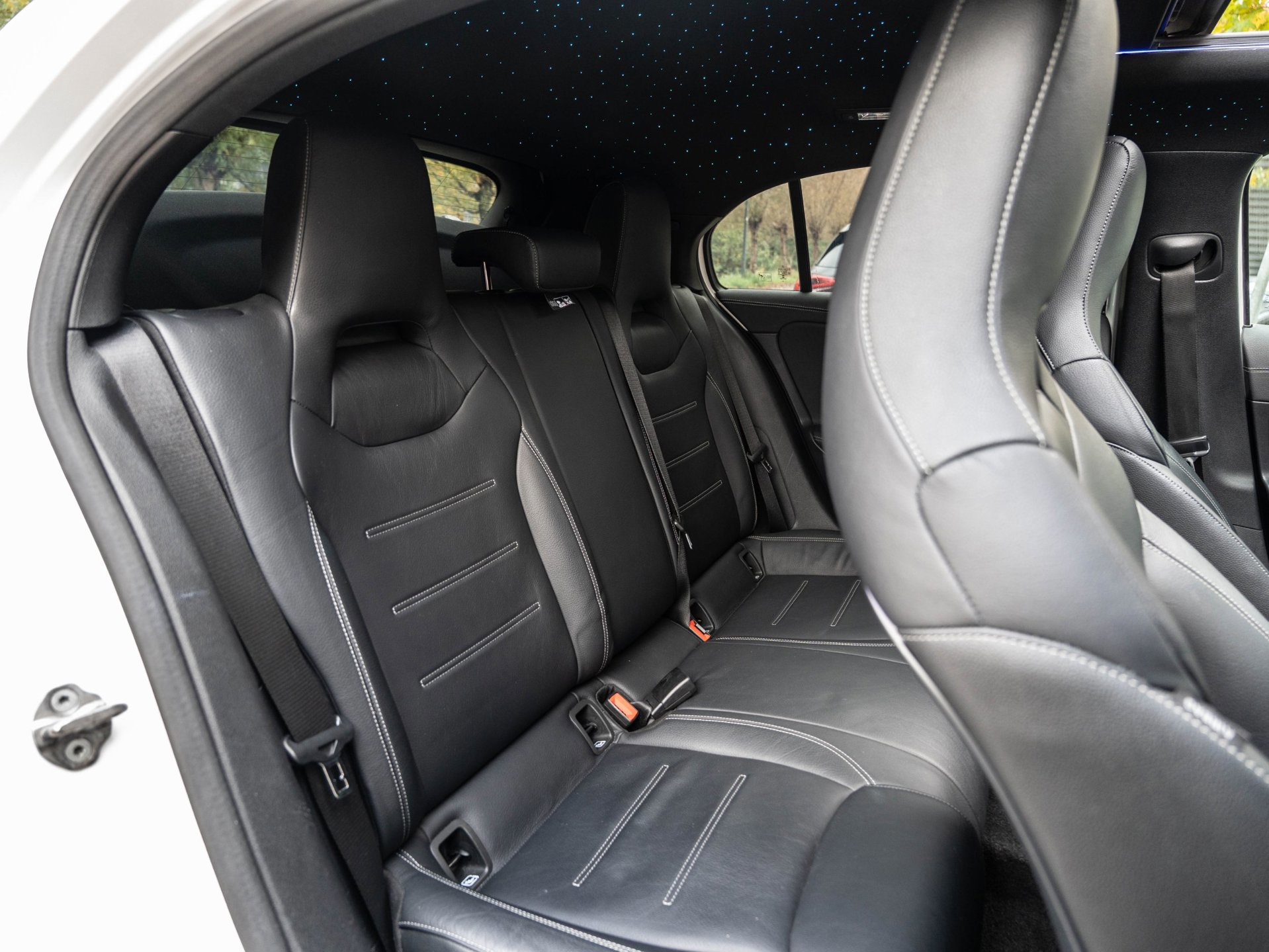 Mercedes-Benz A-klasse 250 e Business Solution AMG (2021), foto 20