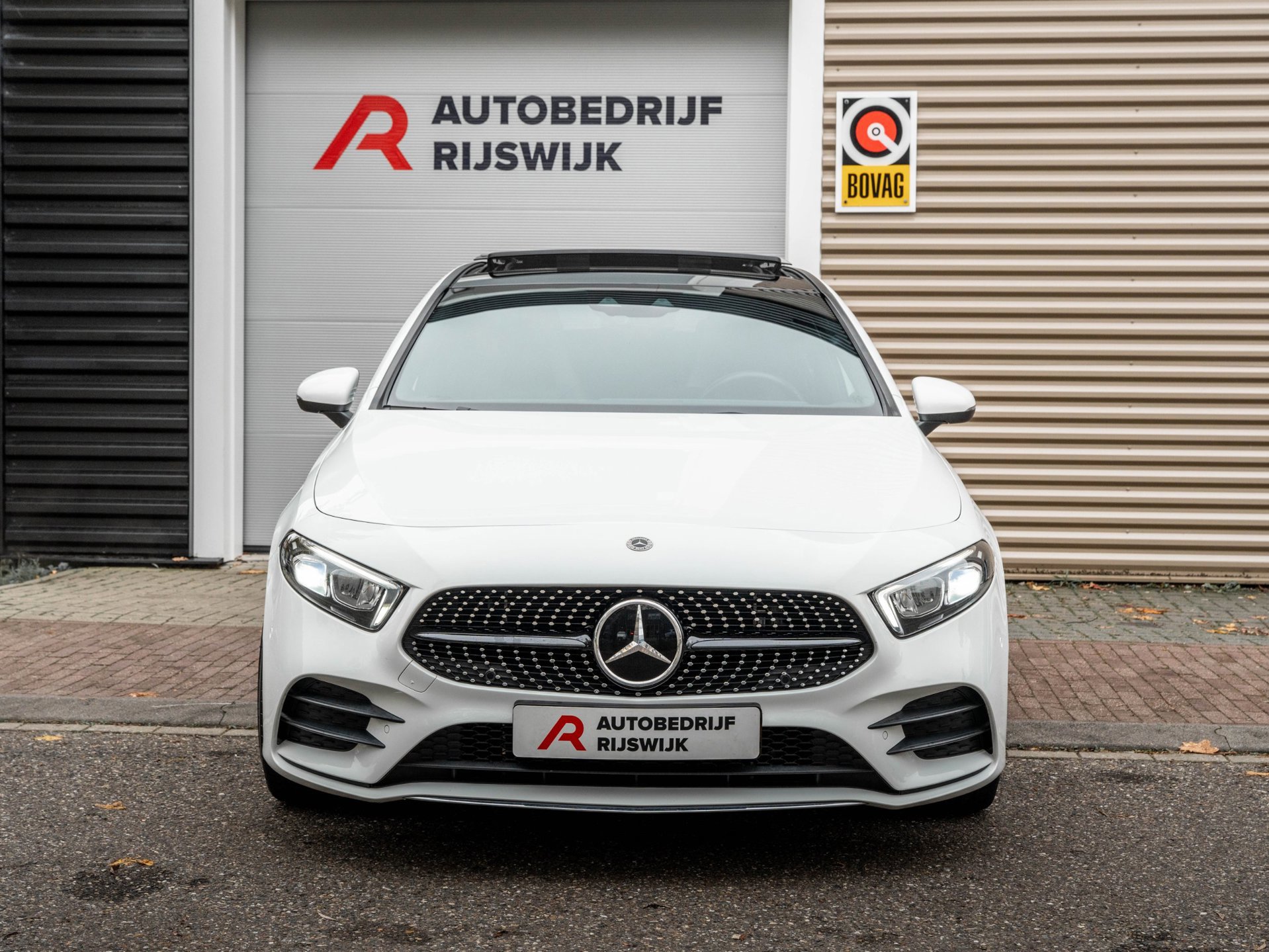 Mercedes-Benz A-klasse 250 e Business Solution AMG (2021), foto 7