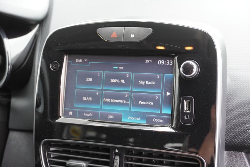 Renault Clio Estate 0.9 TCe Intens (2018), foto 19