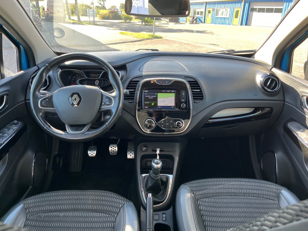 Renault Captur 0.9 TCe Dynamique (2017), foto 8