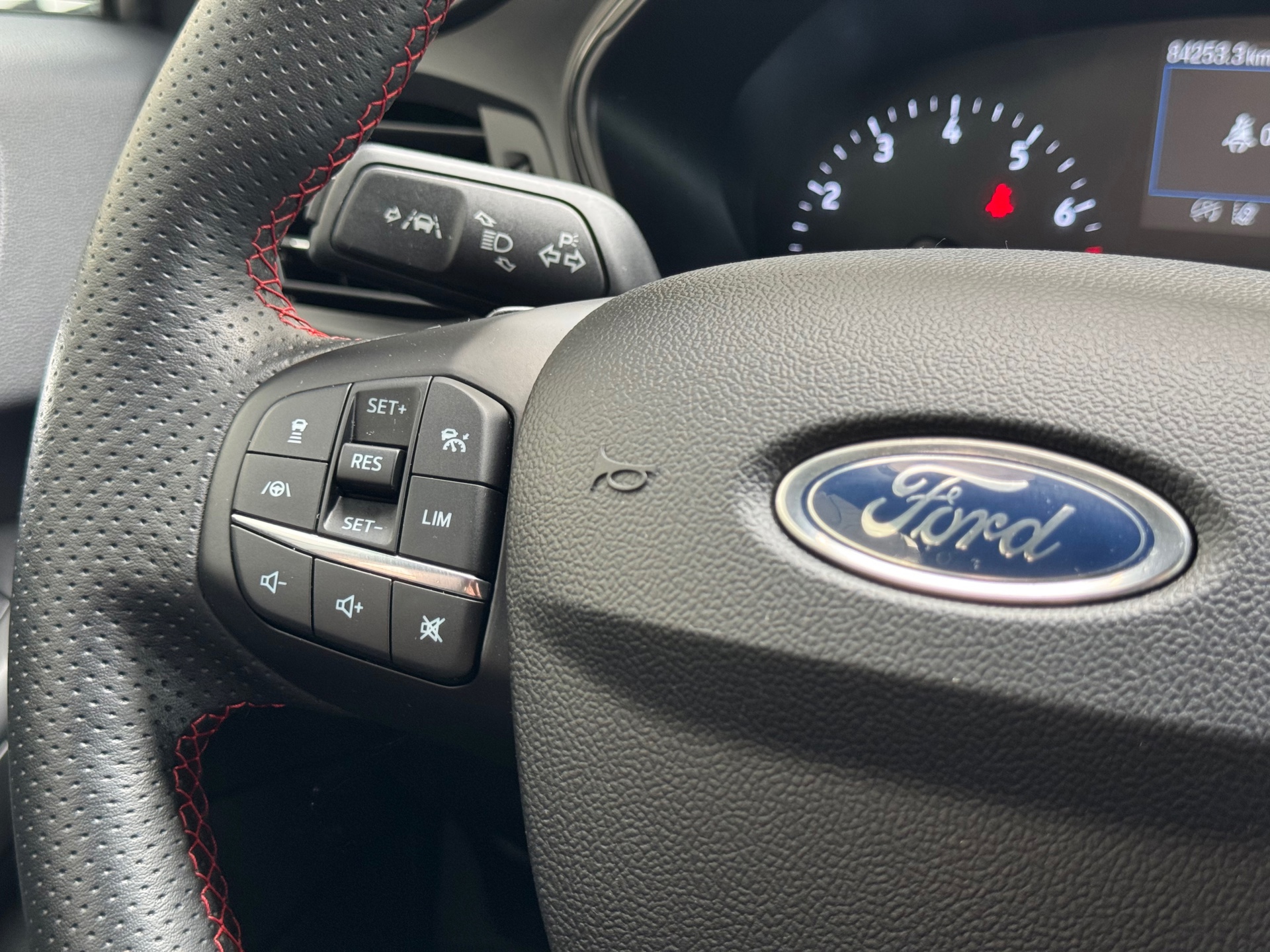 Ford Focus 1.0 EcoBoost ST Line Business (2020), foto 11