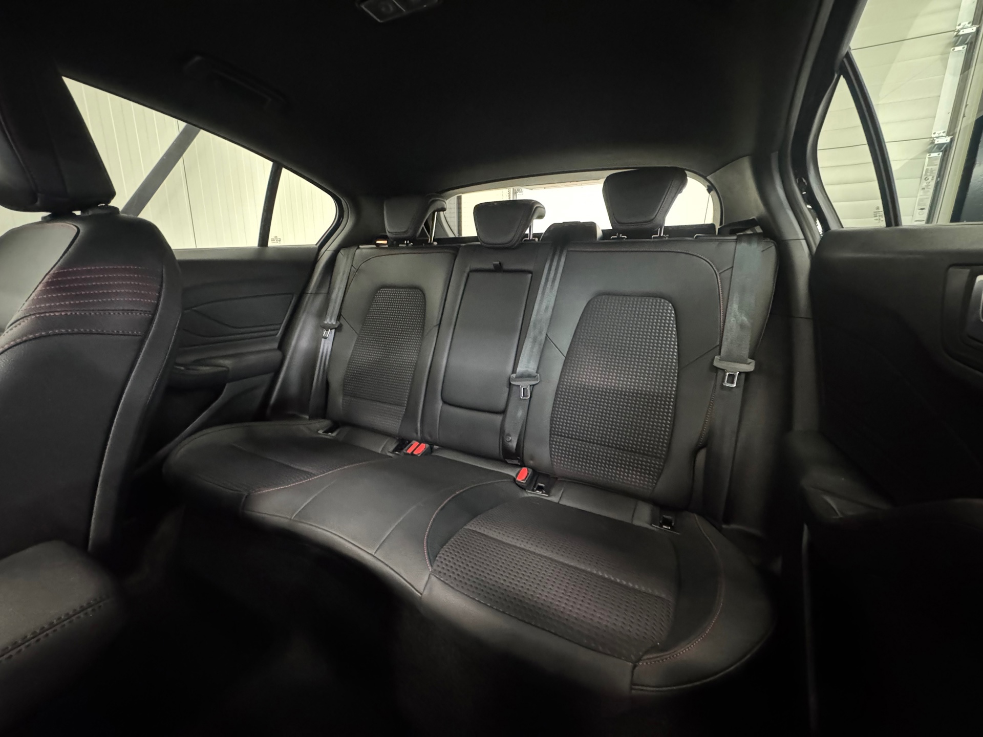 Ford Focus 1.0 EcoBoost ST Line Business (2020), foto 33