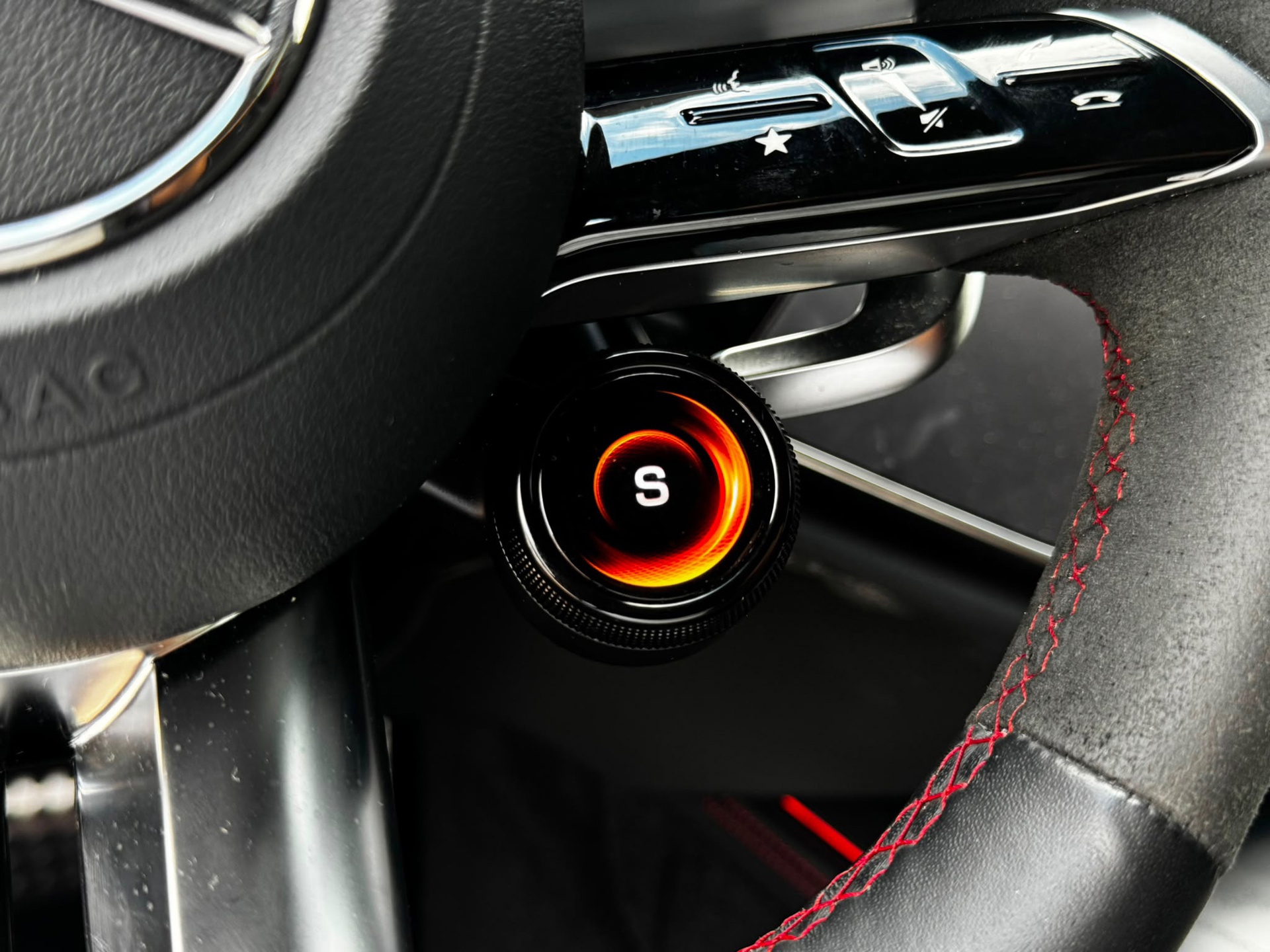 Mercedes-Benz E-klasse AMG 53 4MATIC (2025), foto 30