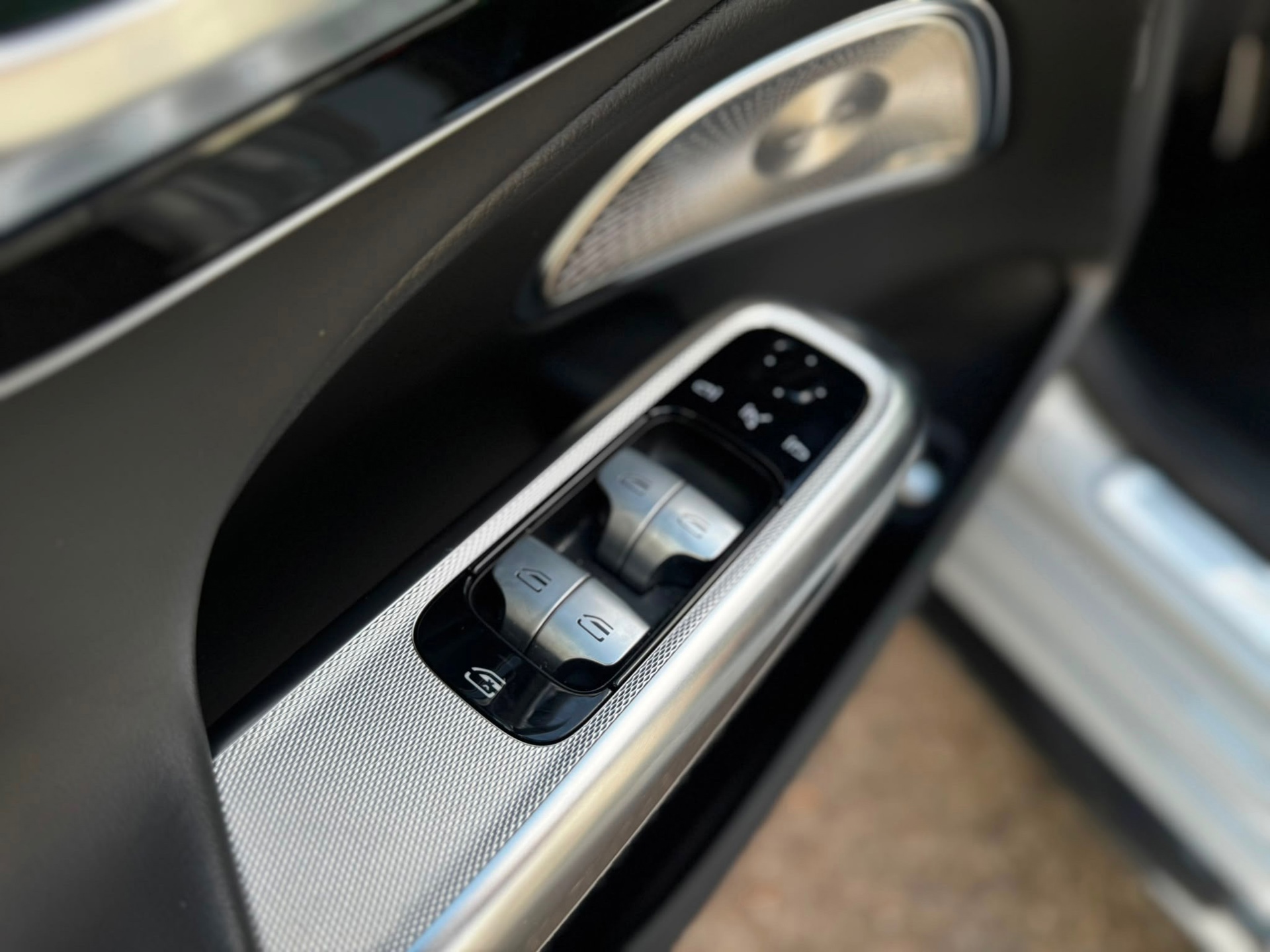 Mercedes-Benz E-klasse AMG 53 4MATIC (2025), foto 49