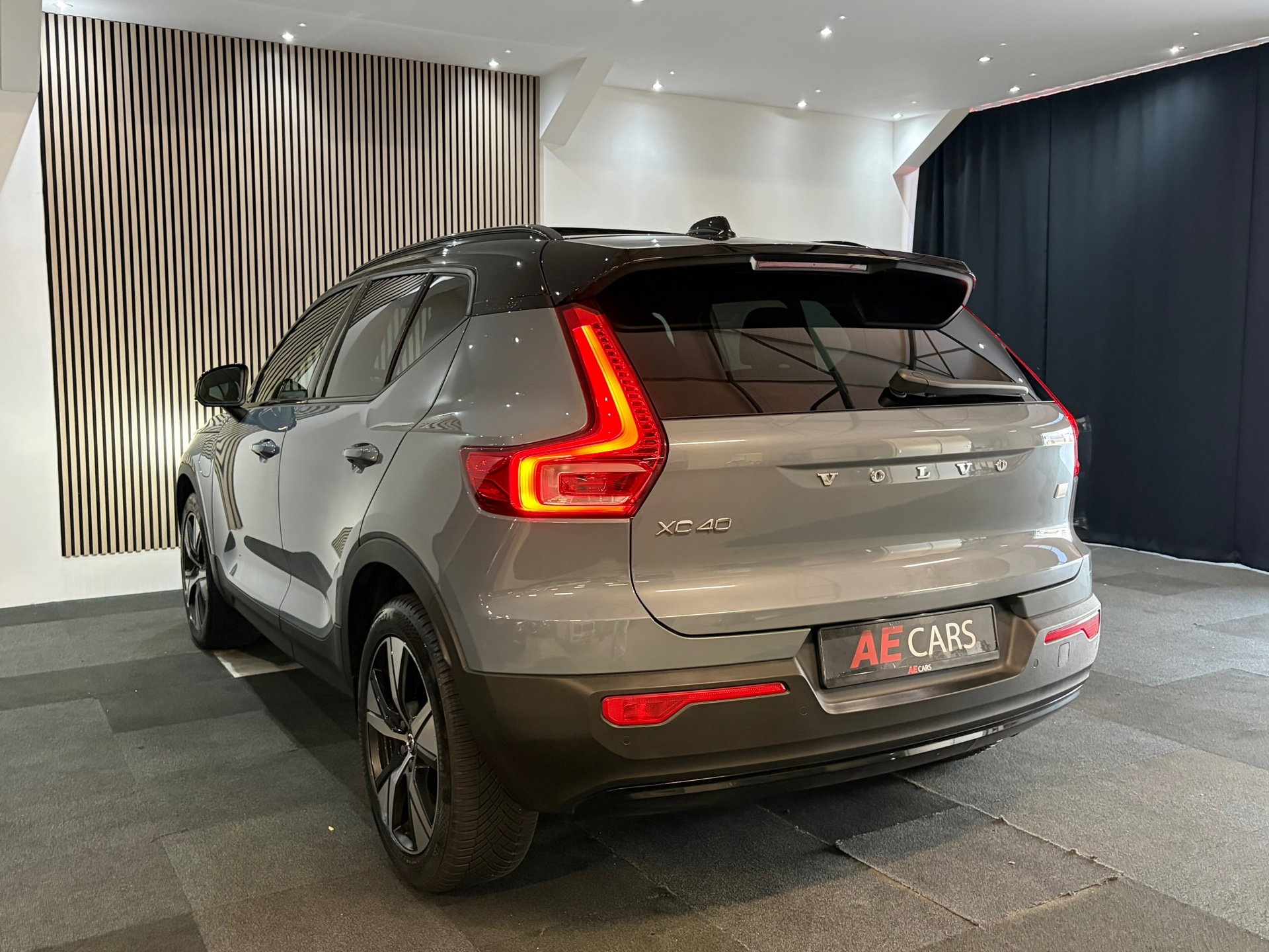 Volvo XC40 1.5 T4 Recharge R-Design 211pk (2022), foto 11