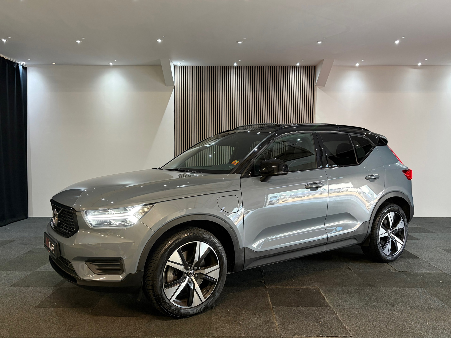 Volvo XC40 1.5 T4 Recharge R-Design 211pk (2022), foto 7