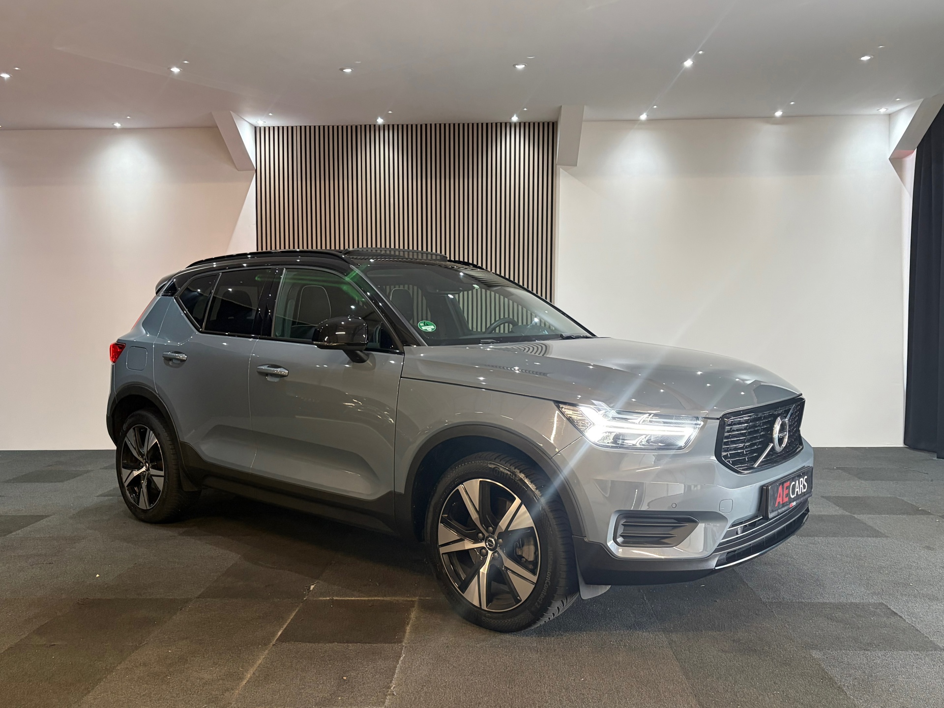 Volvo XC40 1.5 T4 Recharge R-Design 211pk (2022), foto 8