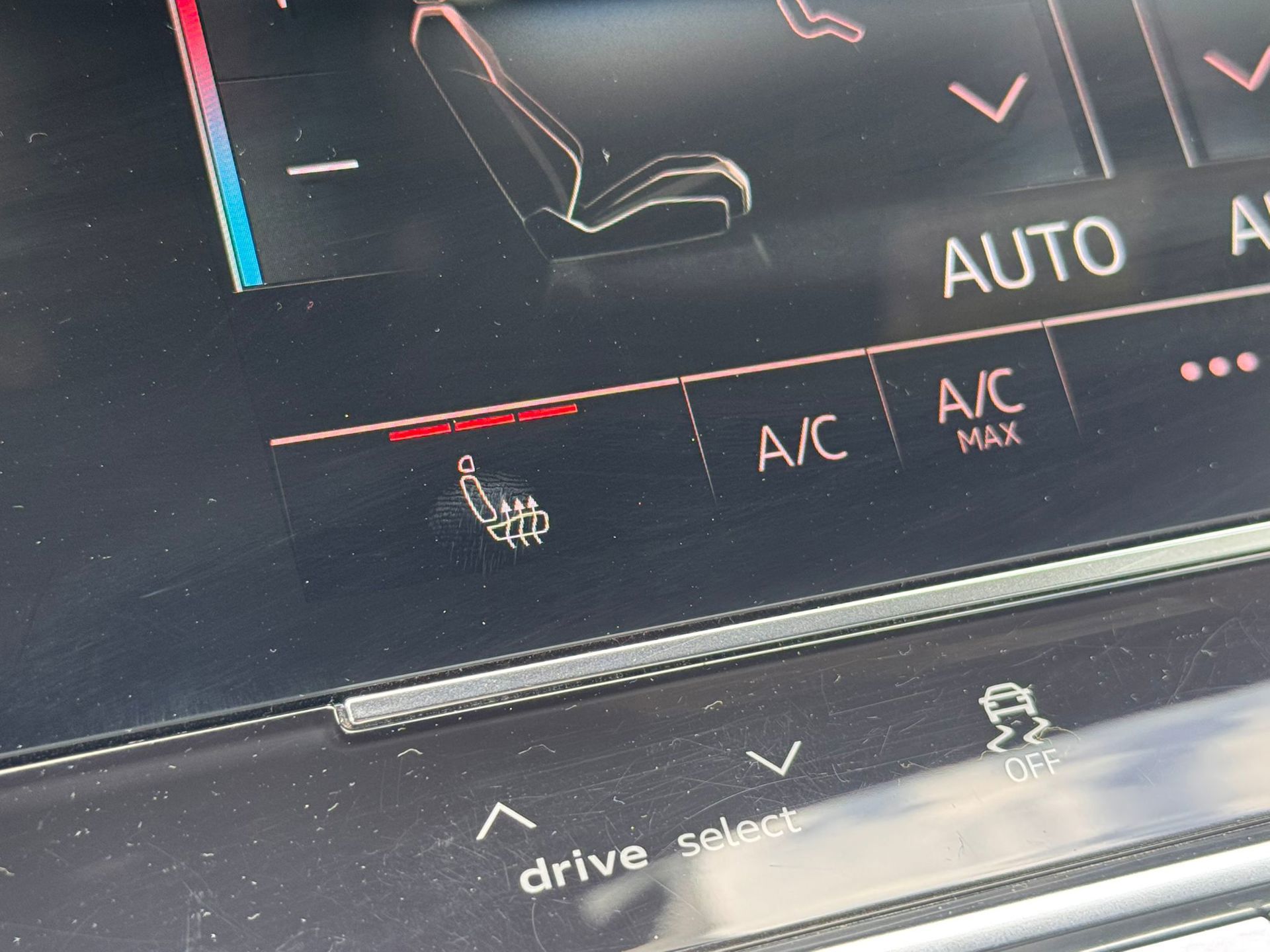 Audi A6 Avant 55 TFSI e quattro Competition S-LINE (2021), foto 11