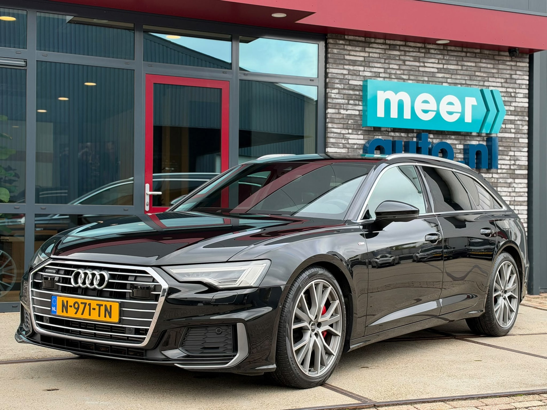 Audi A6 Avant 55 TFSI e quattro Competition S-LINE (2021), foto 16