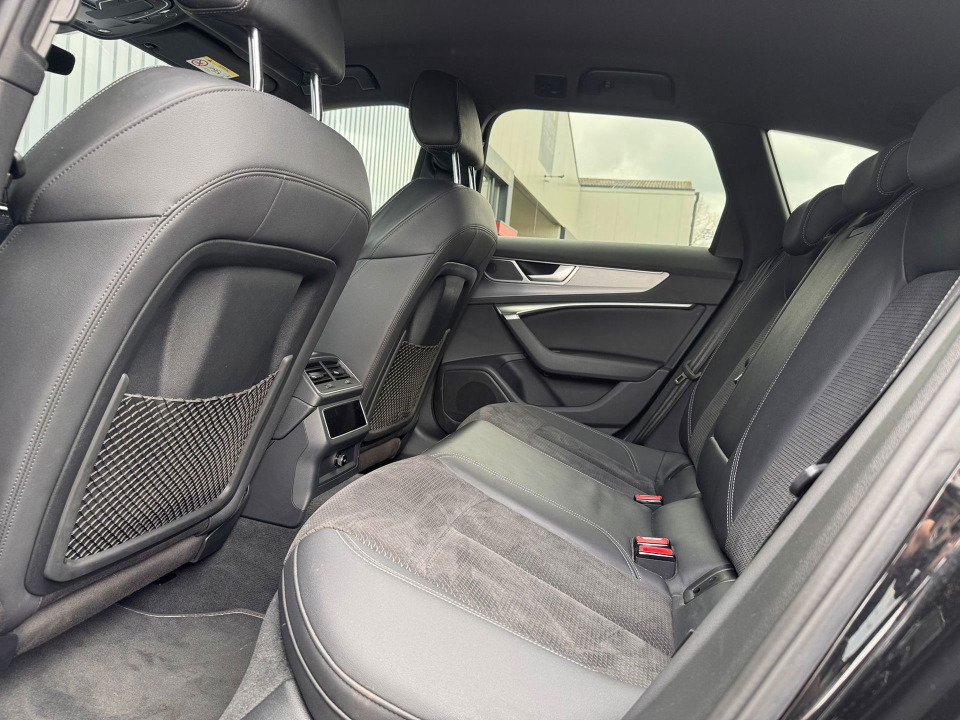 Audi A6 Avant 55 TFSI e quattro Competition S-LINE (2021), foto 17